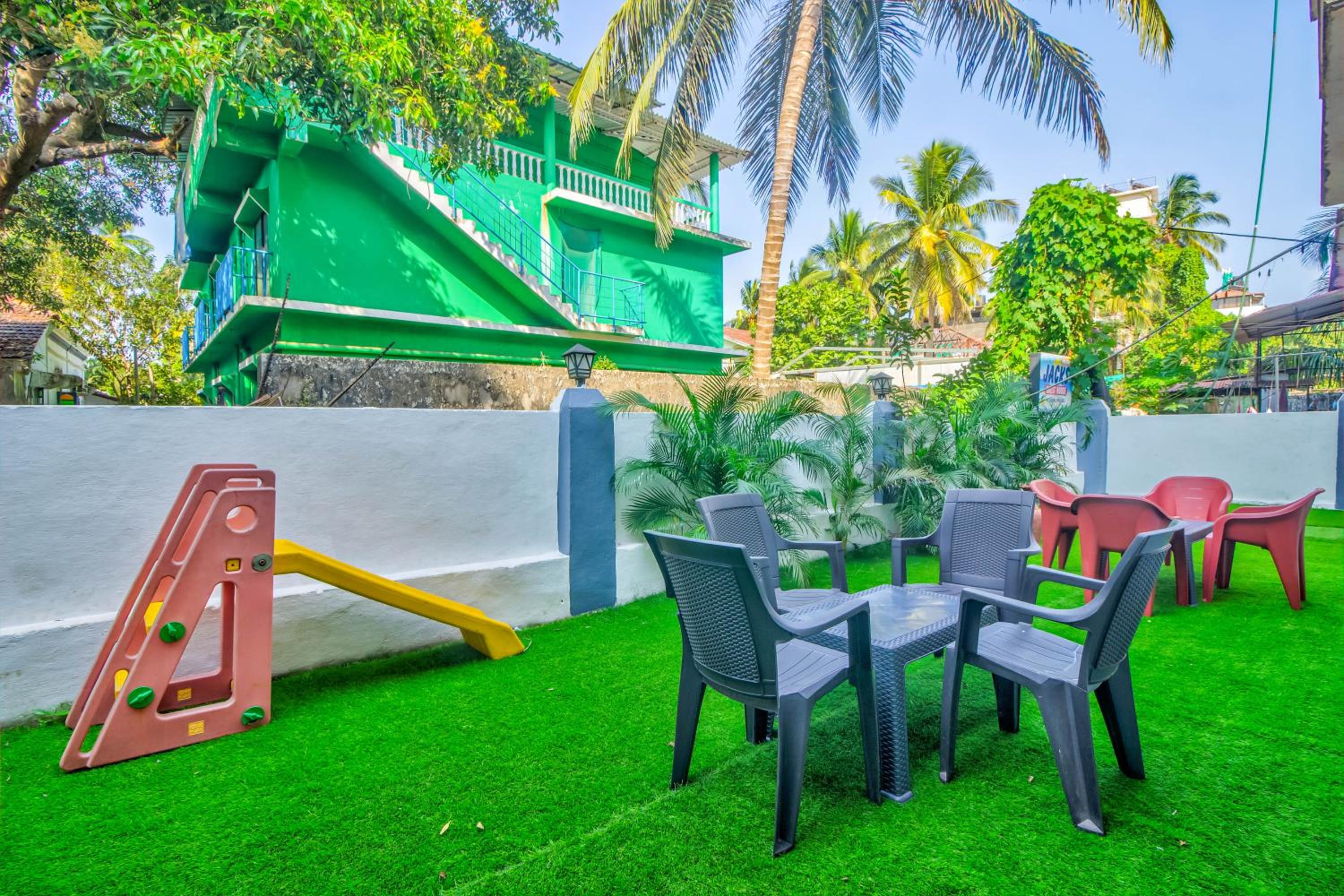 Jacks Calangute place