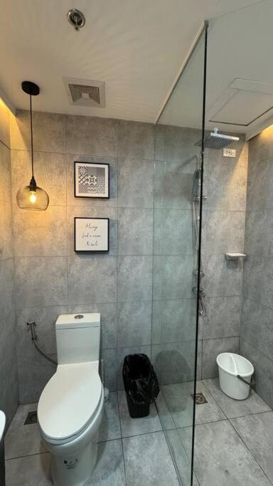 IDCs Place at WestJonesResidences Fuente Cebu City view 4