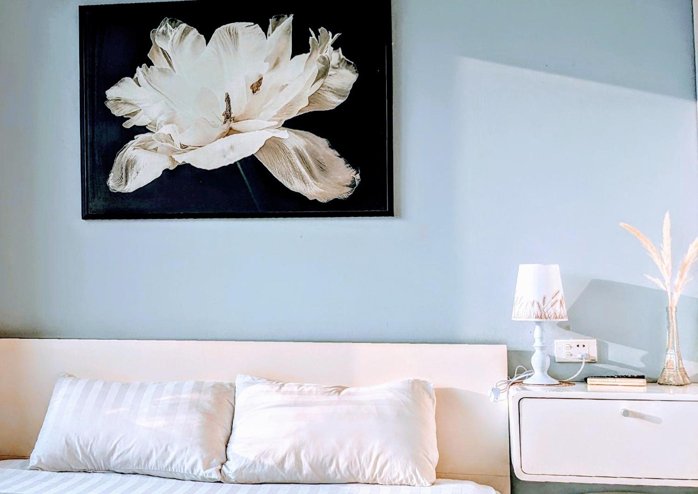 Hanoi Home 2 - Lake View Apartment