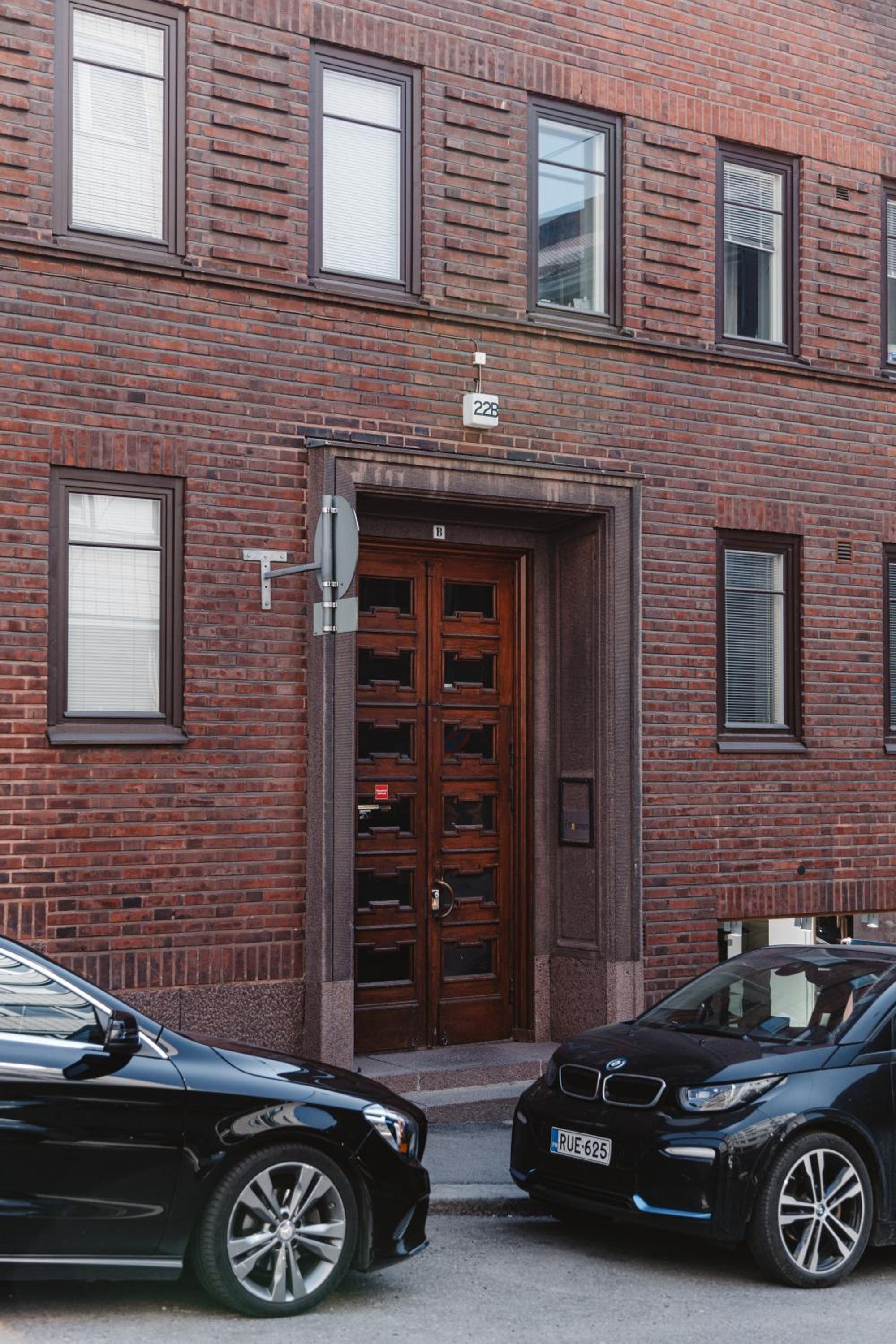 Nordstay - Bright Studio in the heart of Helsinki self check-in view 3
