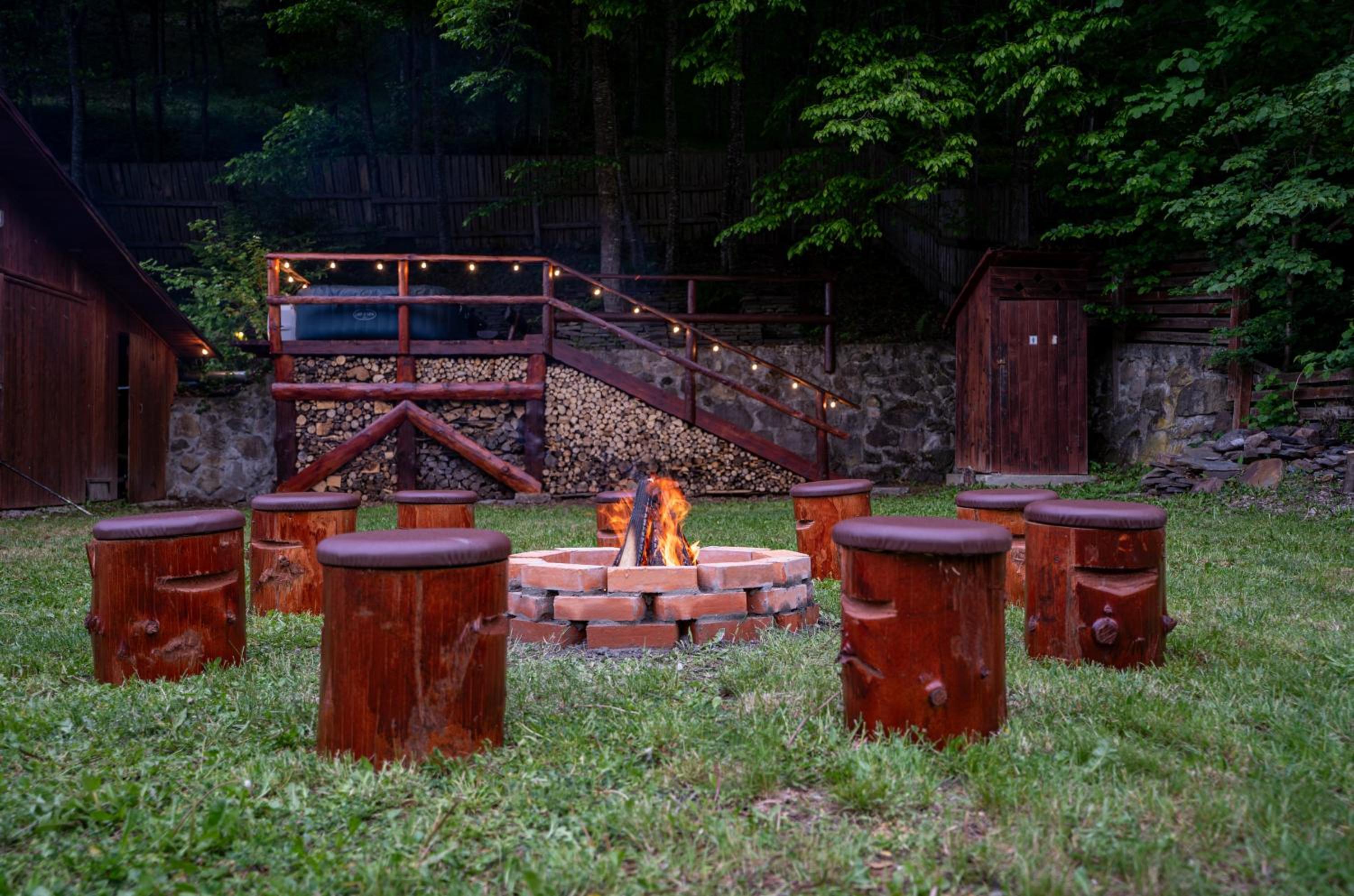 Fruzsina vendégház en Lueta — activities & amenities