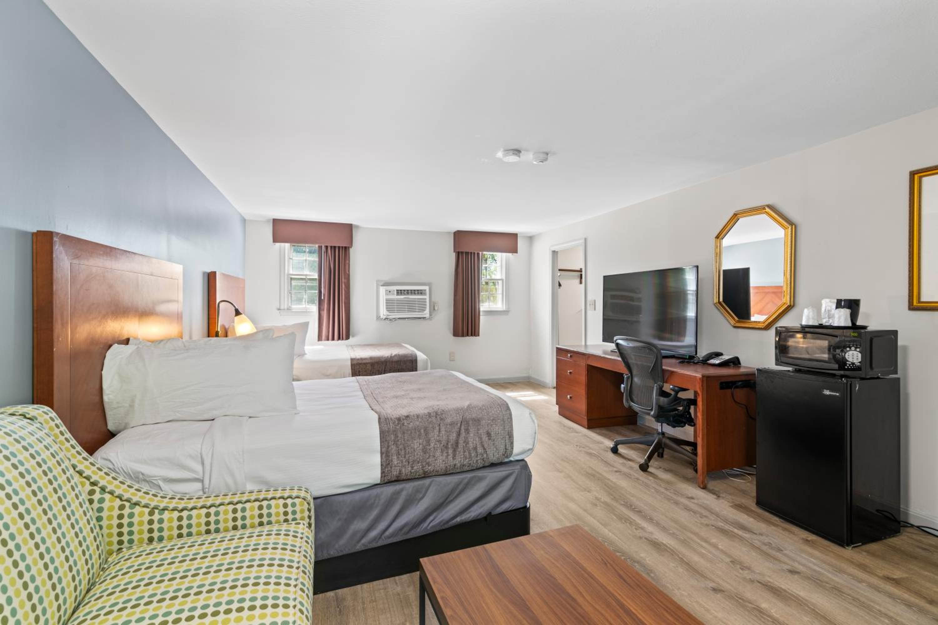 Knight's Inn Boston/Danvers - Property Image 36