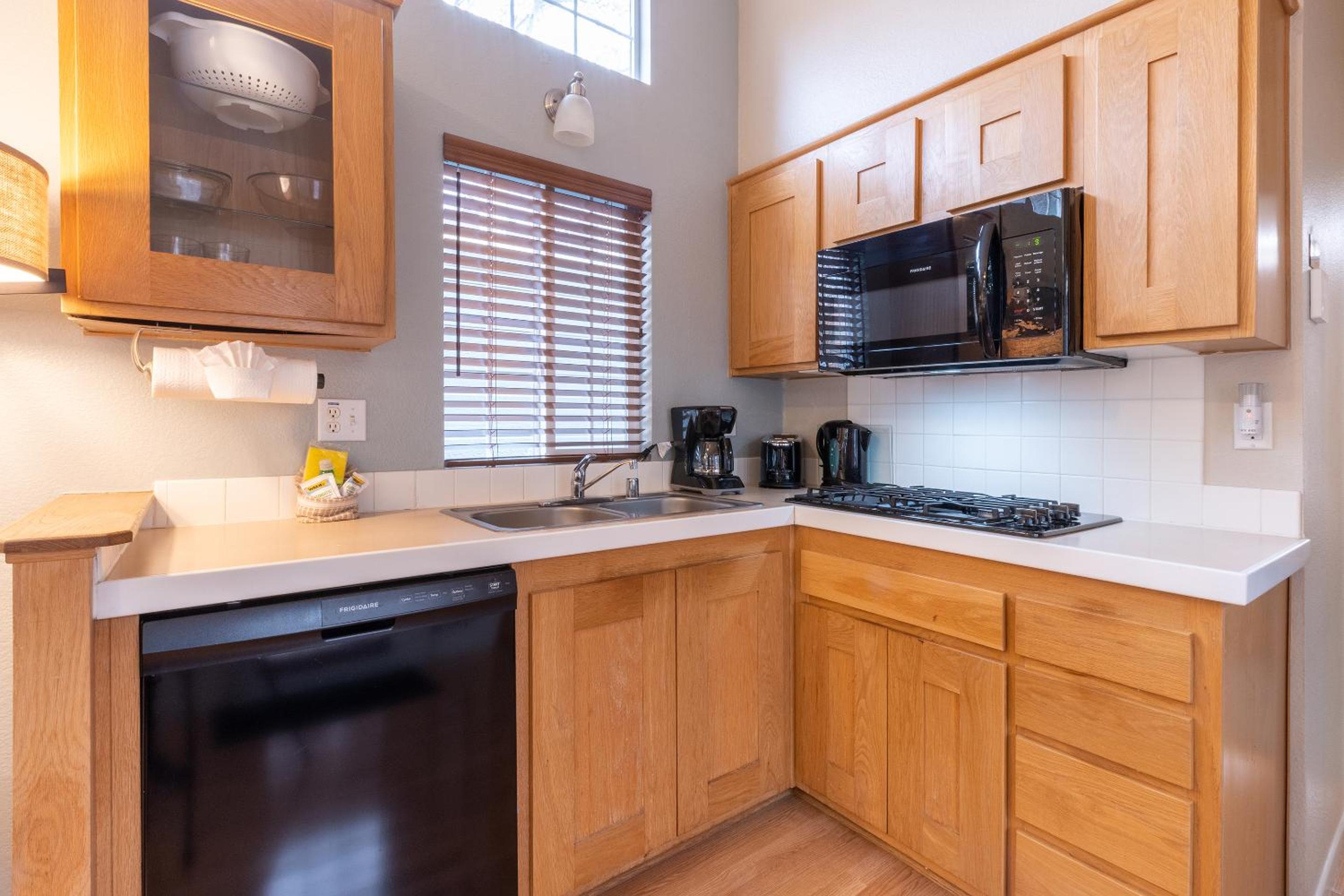 Maui Vacations - RiverPointe Napa Valley Resort - Property Image 12