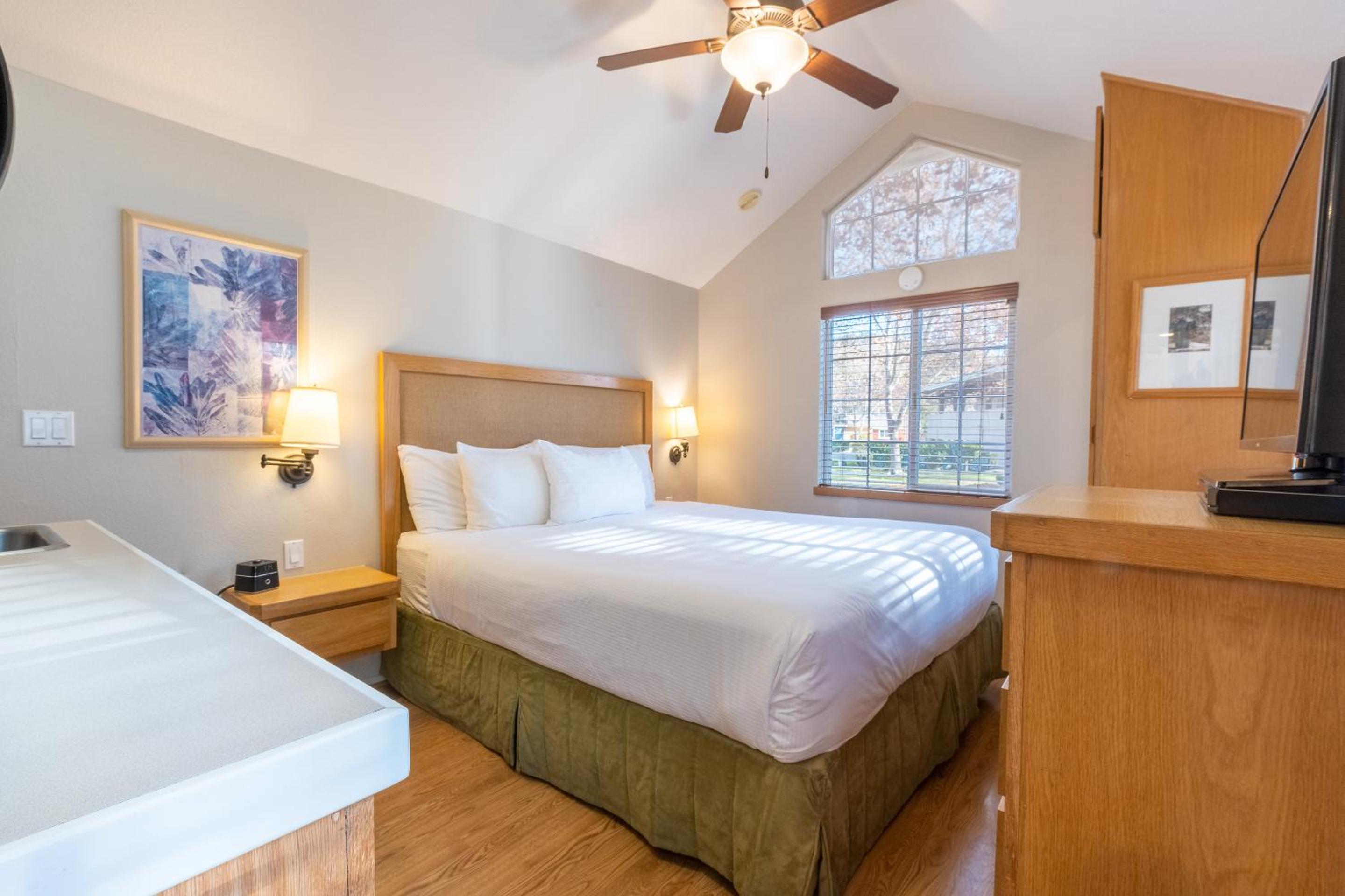 Maui Vacations - RiverPointe Napa Valley Resort - Property Image 16