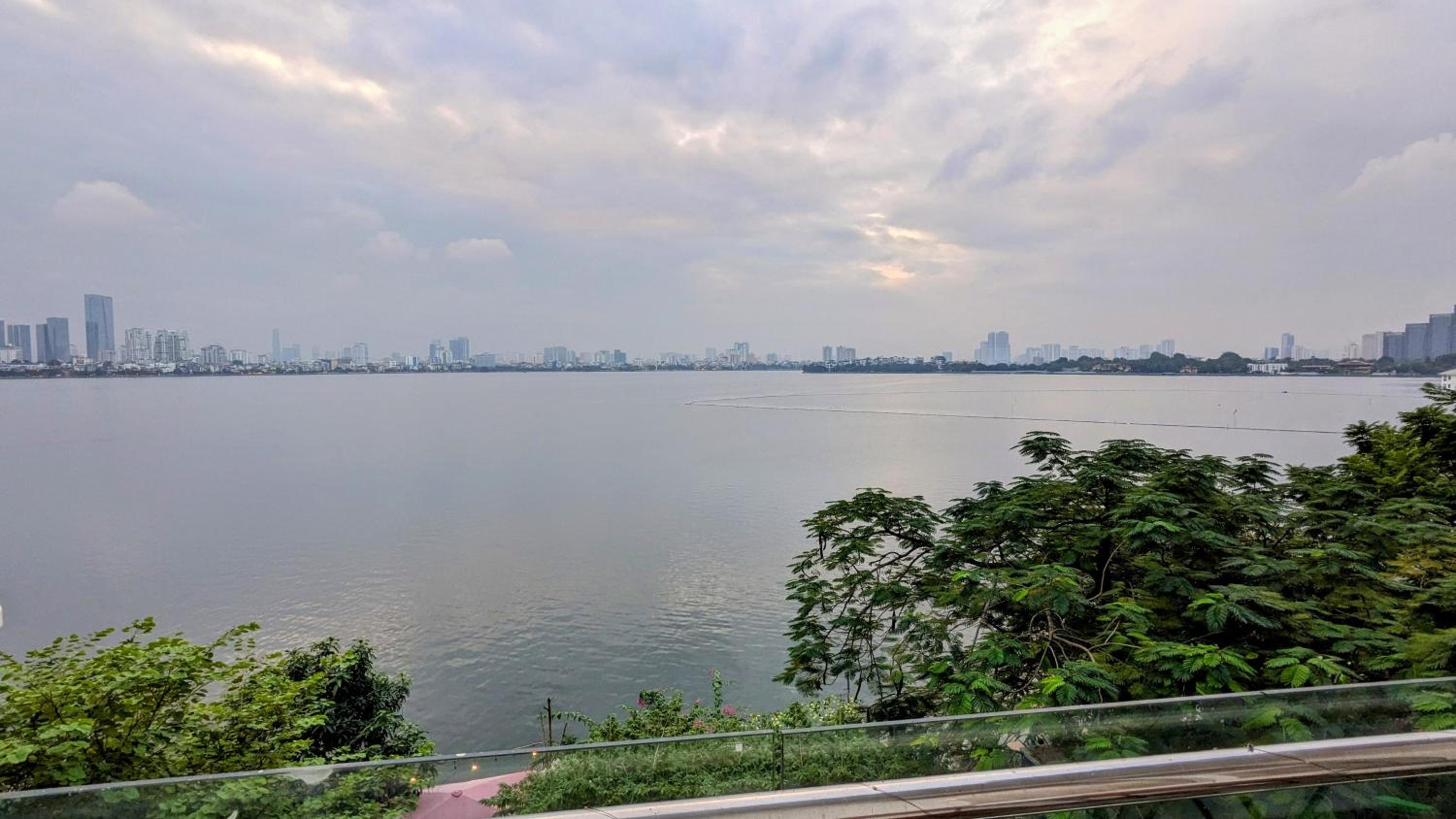 Hanoi Home 2 - Lake View Apartment
