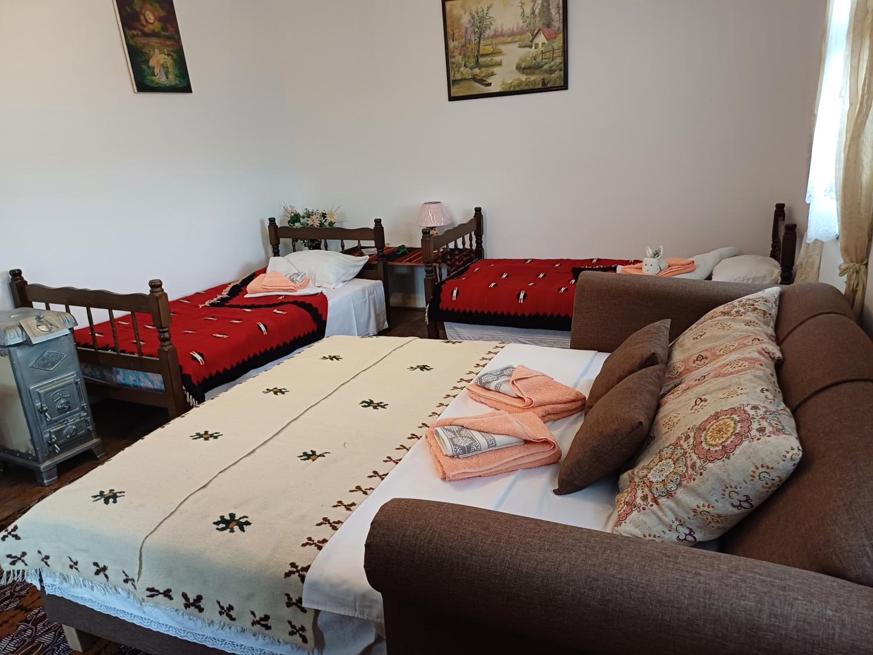 Seosko Domaćinstvo Jevtić view 2