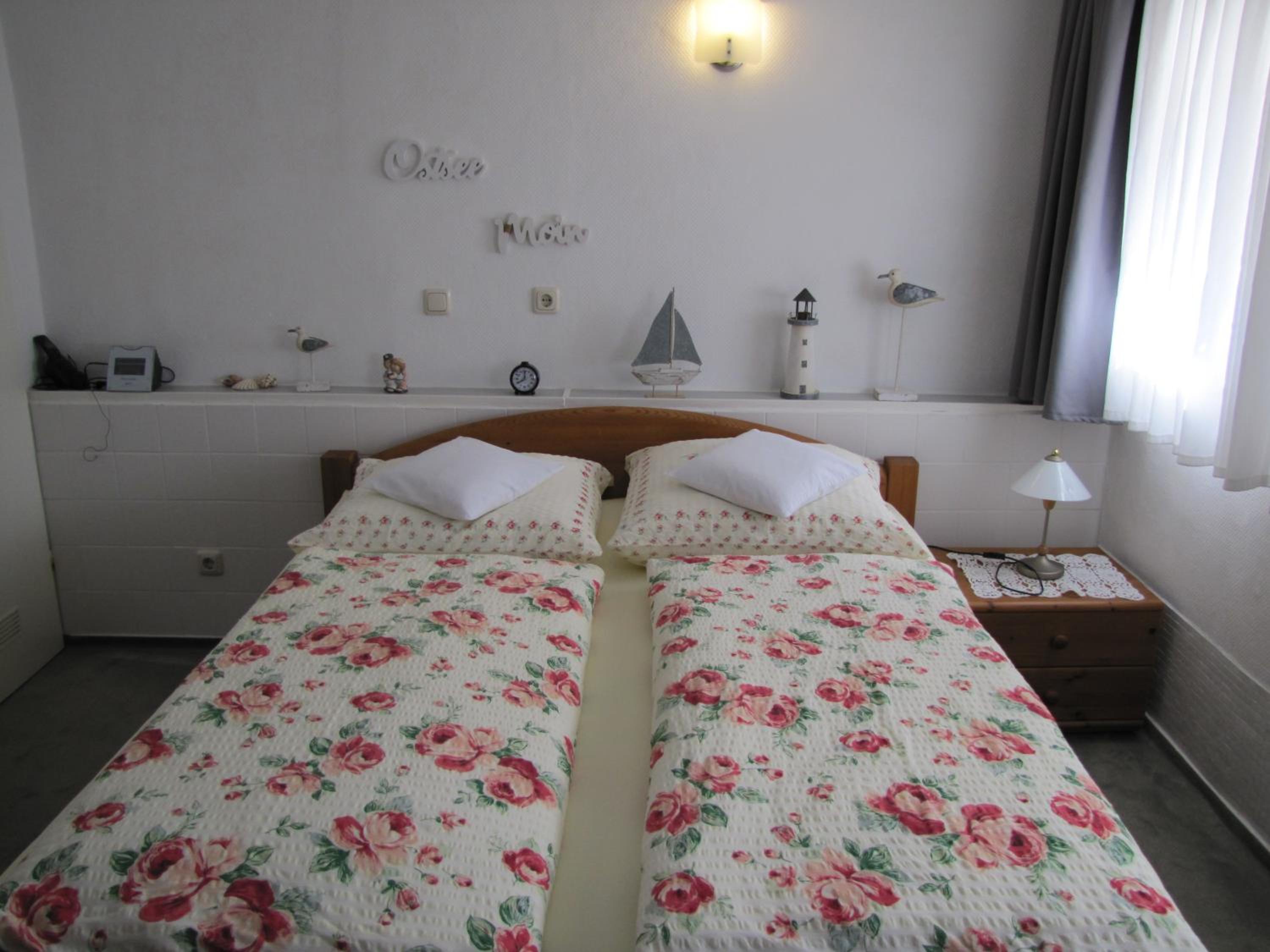 Haus Roseneck Seebad Ückeritz auf Insel Usedom Vermietung im Bereich Souterrain !