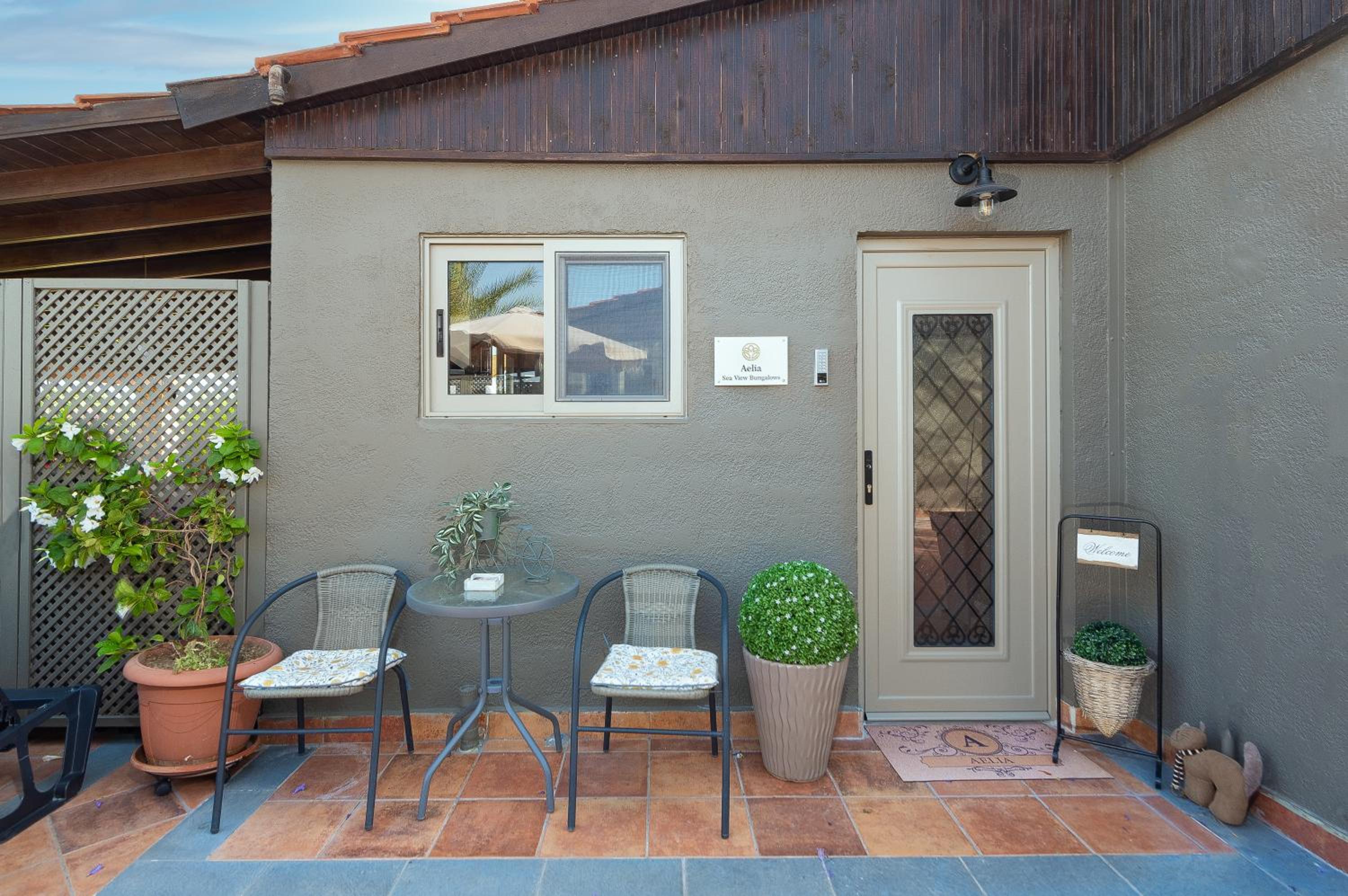 Aelia Sea View Bungalow view 5