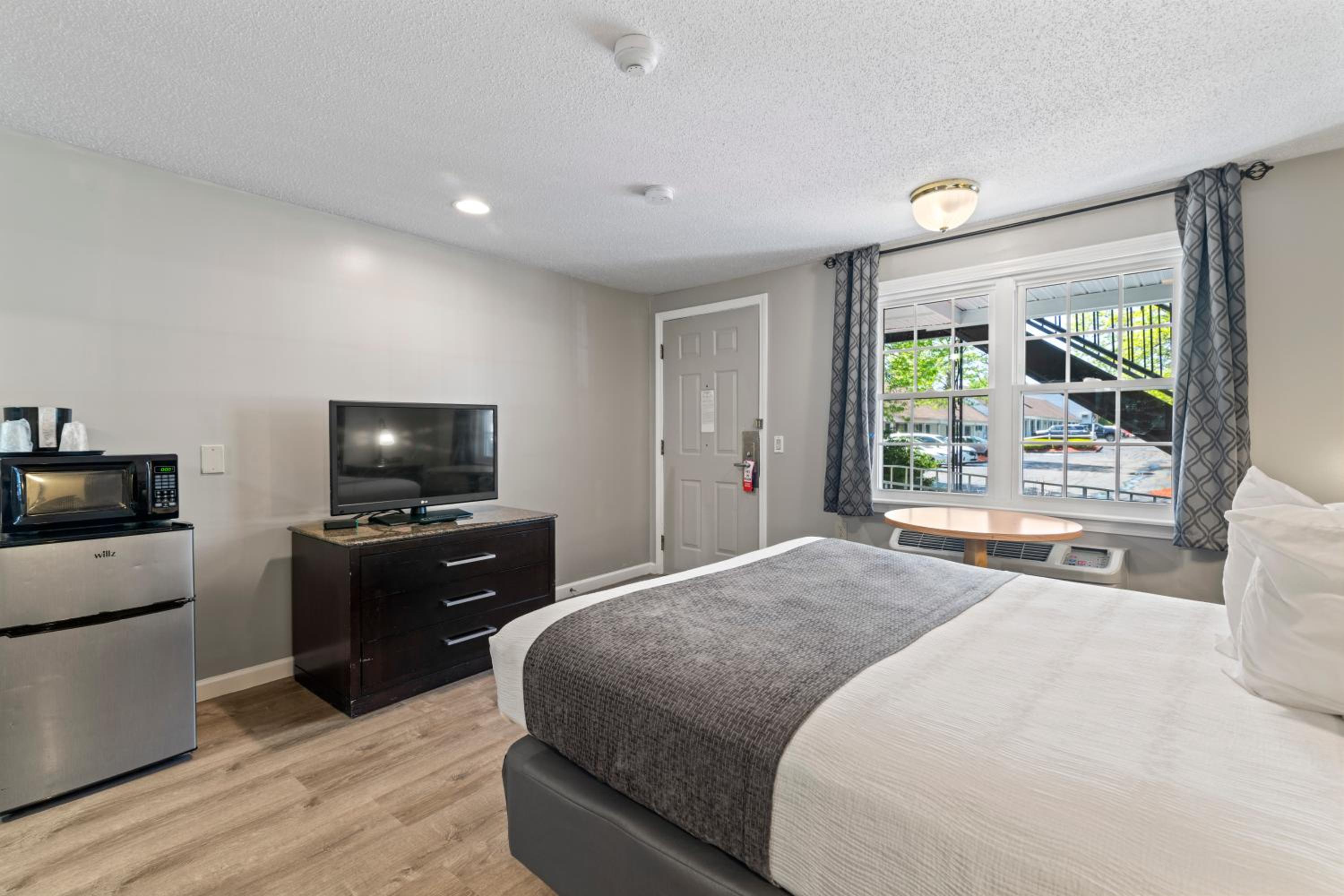 Knight's Inn Boston/Danvers - Property Image 9