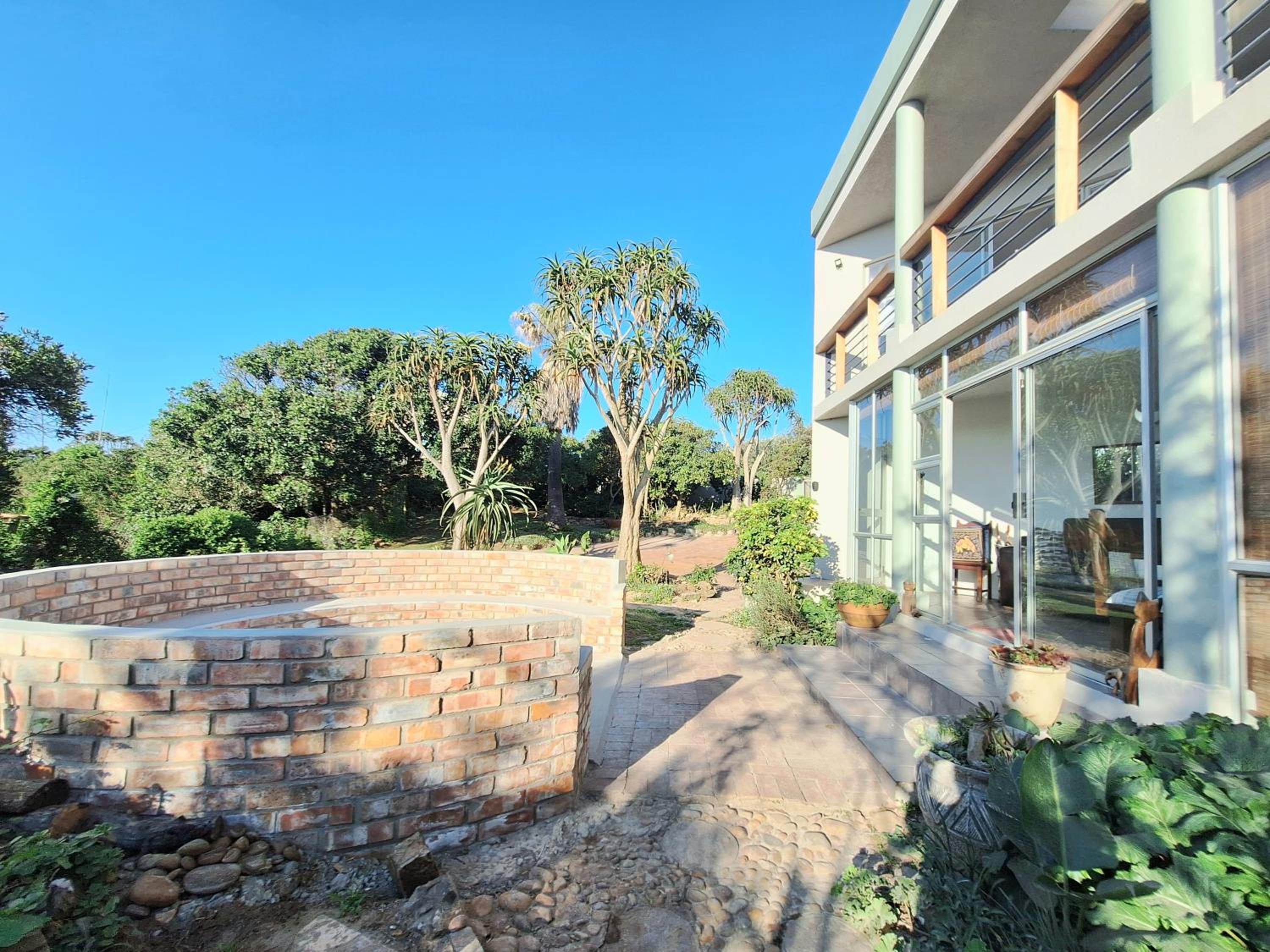 Sea Breeze Apartments