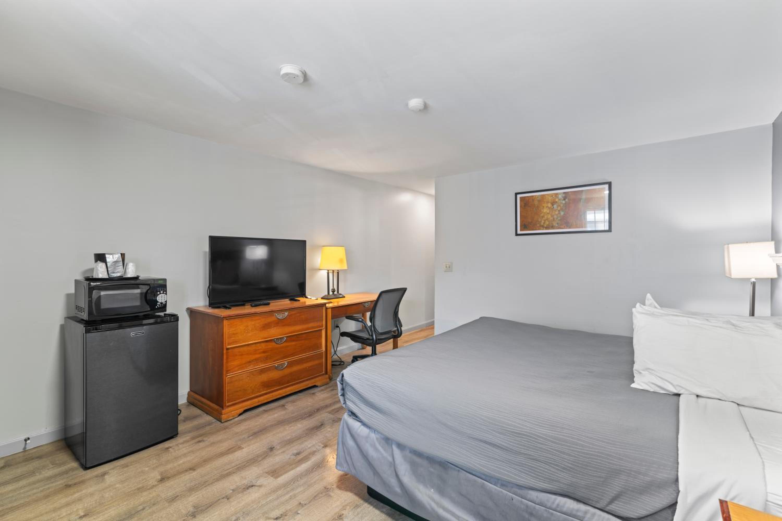 Knight's Inn Boston/Danvers - Property Image 10