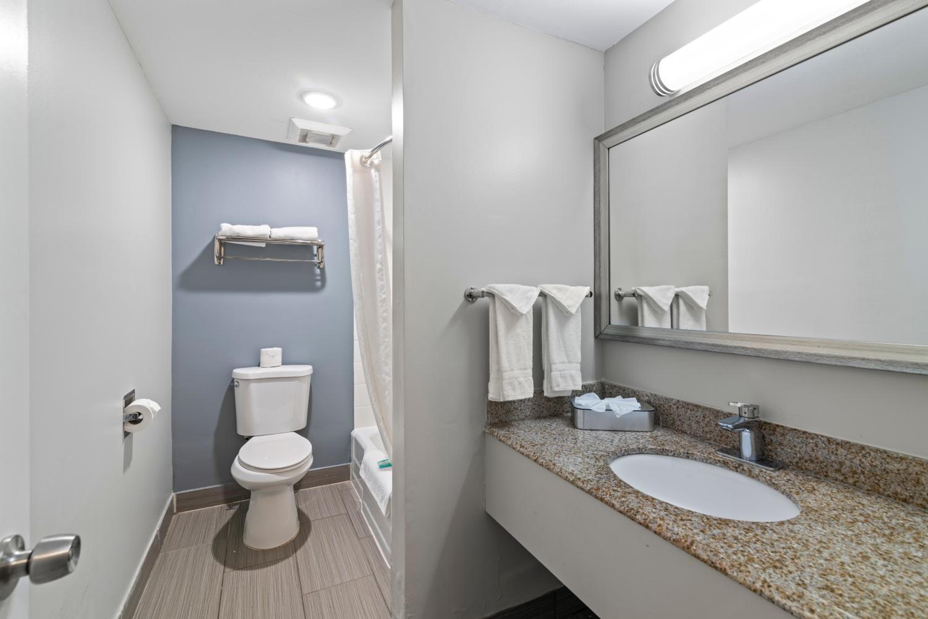 Knight's Inn Boston/Danvers - Property Image 14