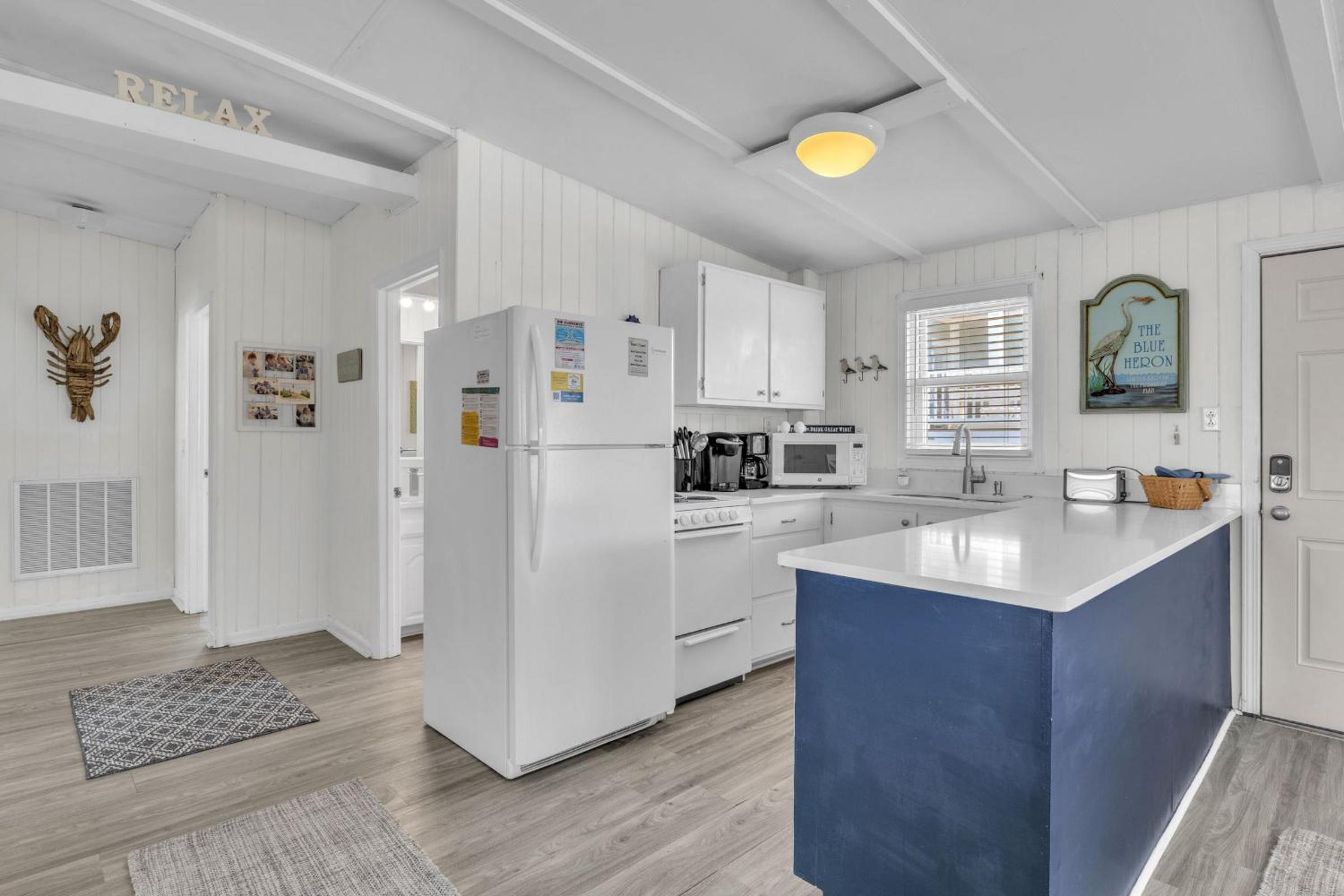 Sandy Toes by Oak Island Accommodations