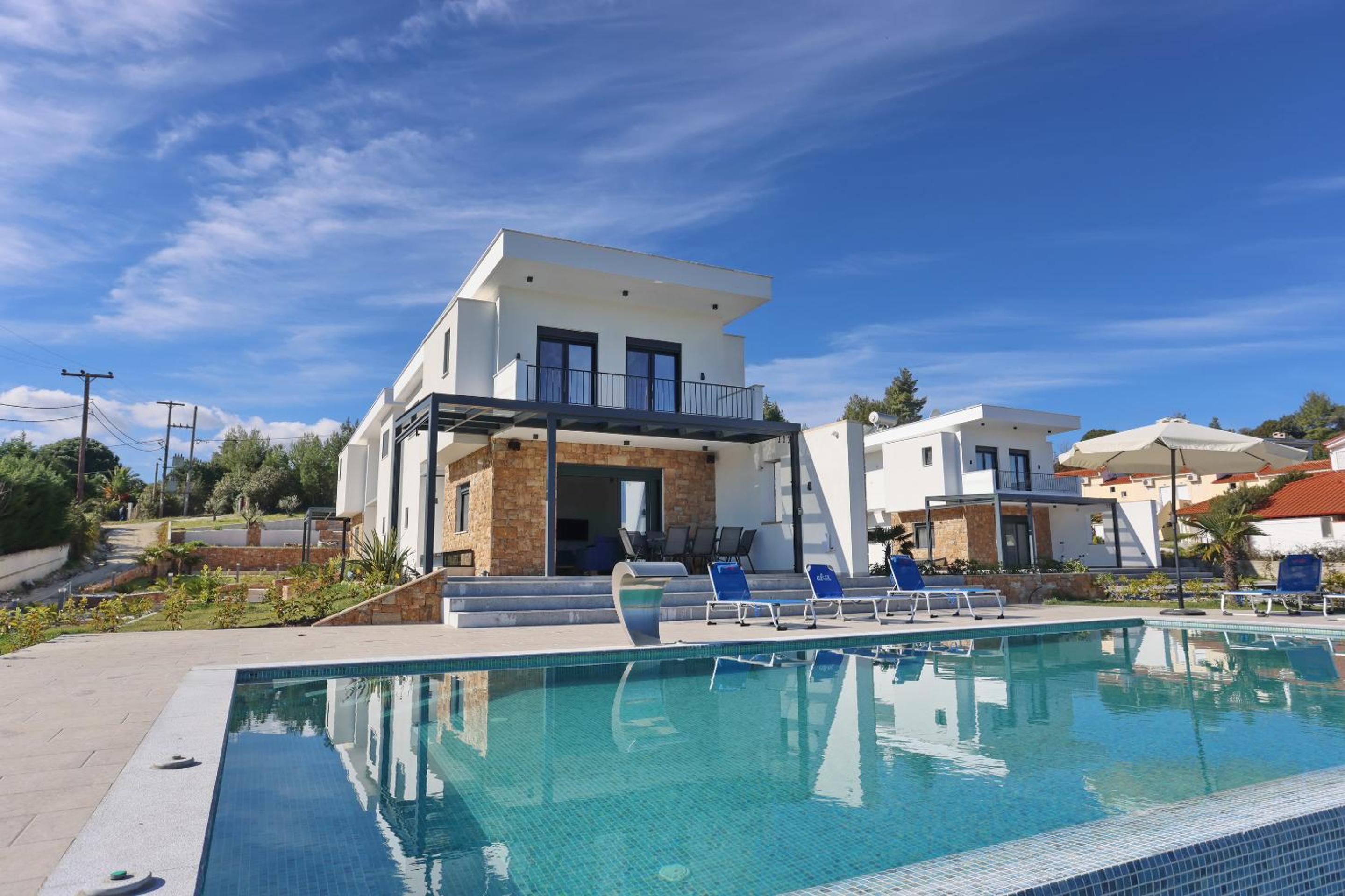 Villa Azul - Pool, Garden, BBQ view 3