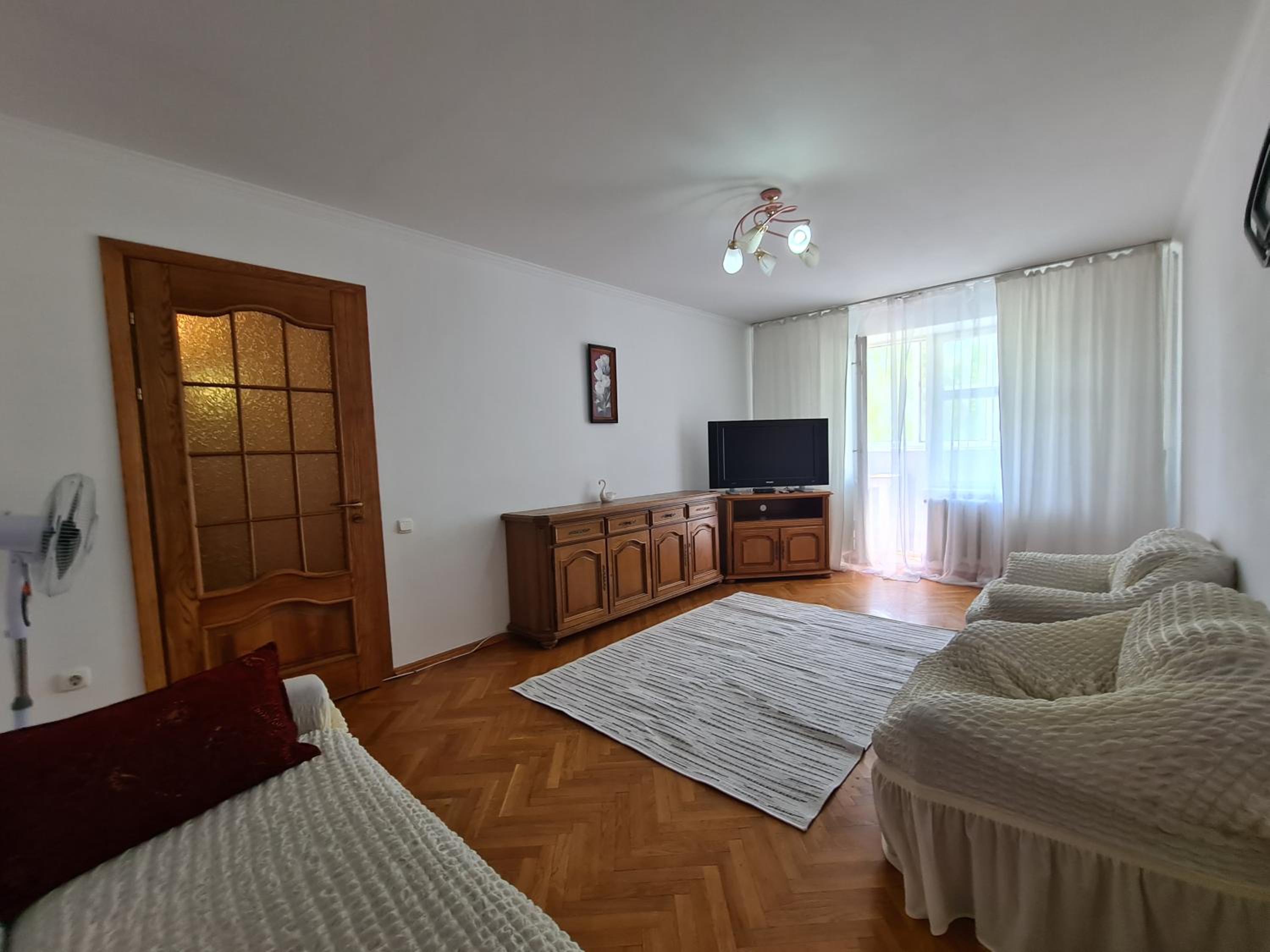 Apartment Gurie Grosu 1 view 4