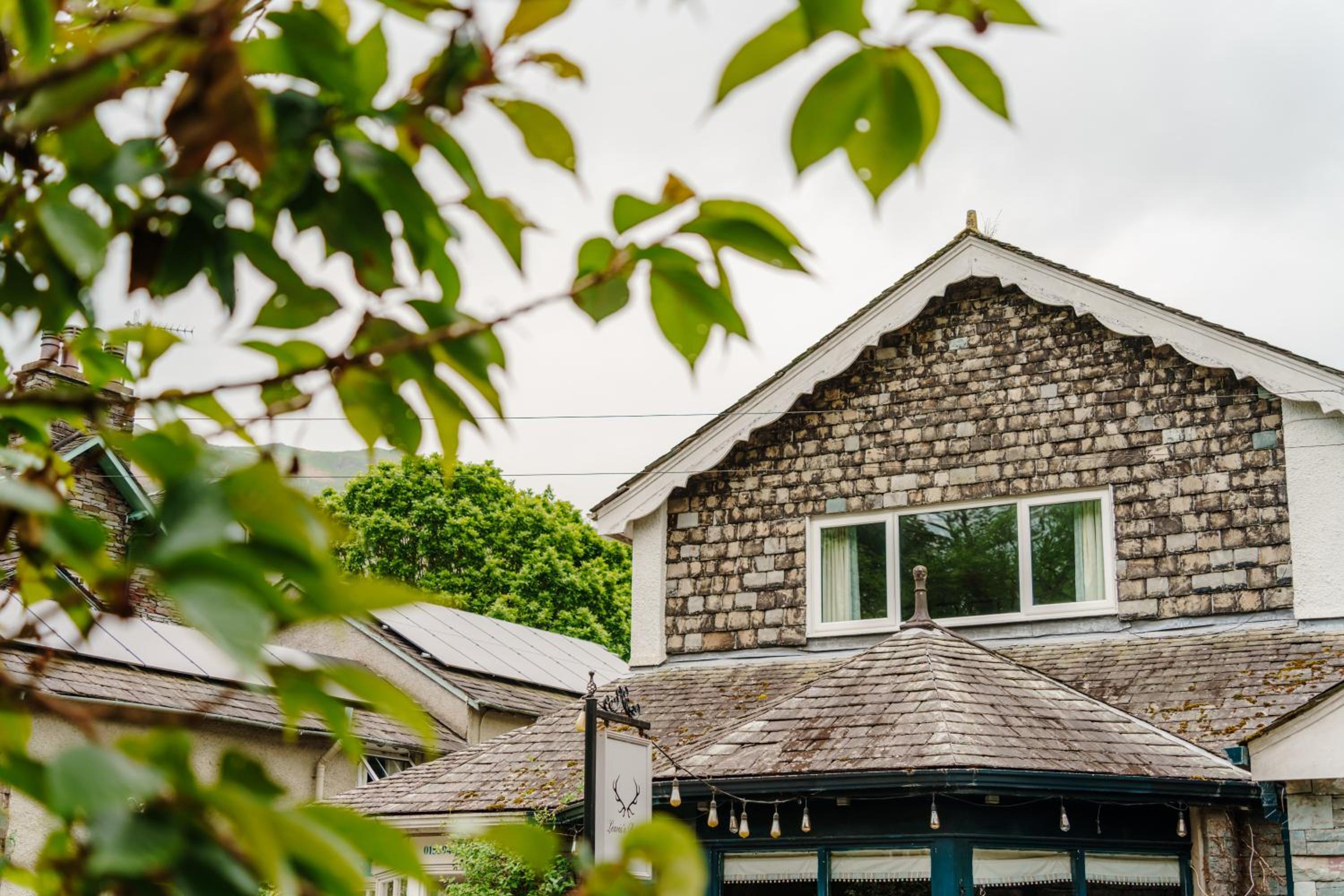 Oakbank-Central Grasmere