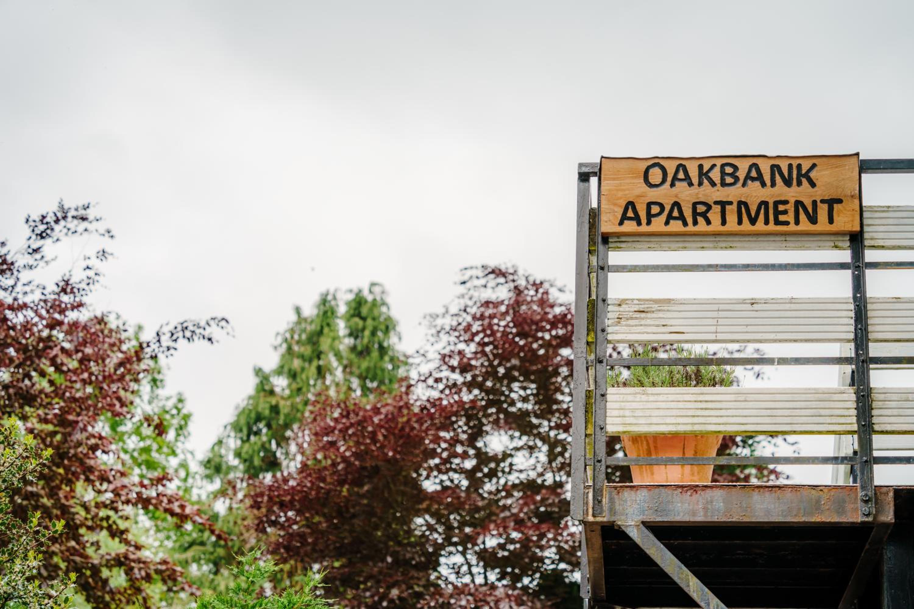 Oakbank-Central Grasmere