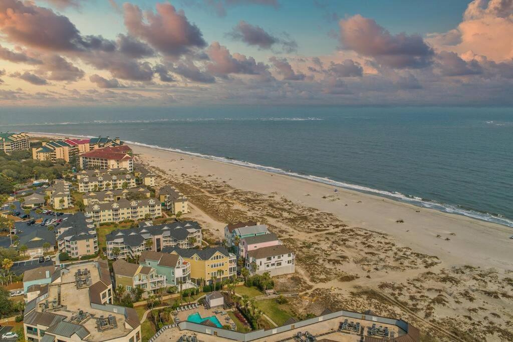 3 Summer Dunes - Classic Ocean View Beach House! view 3