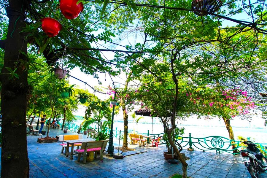 Hanoi Home 2 - Lake View Apartment