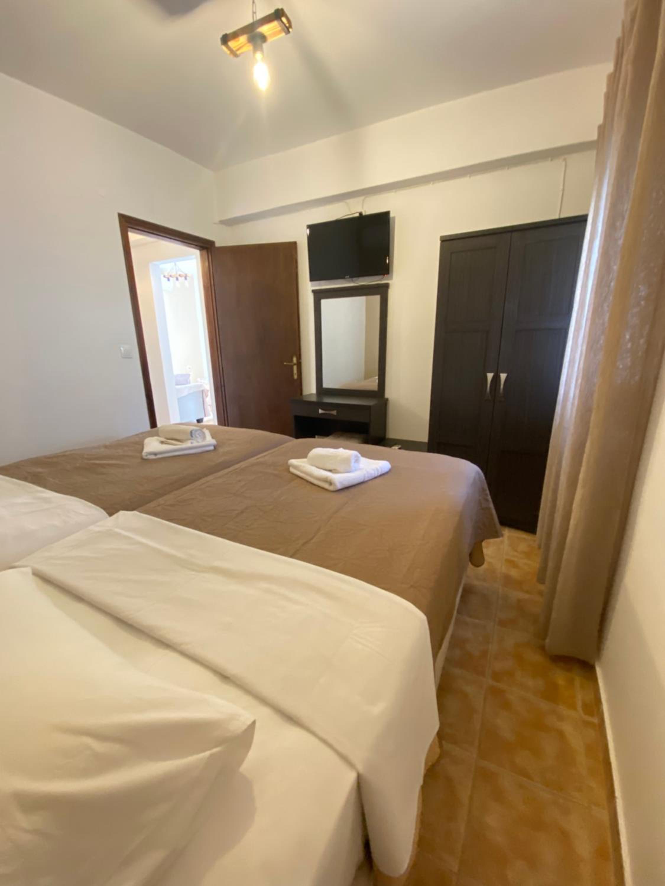 VILLA LIA-SKIATHOS-PRIVATE POOL-