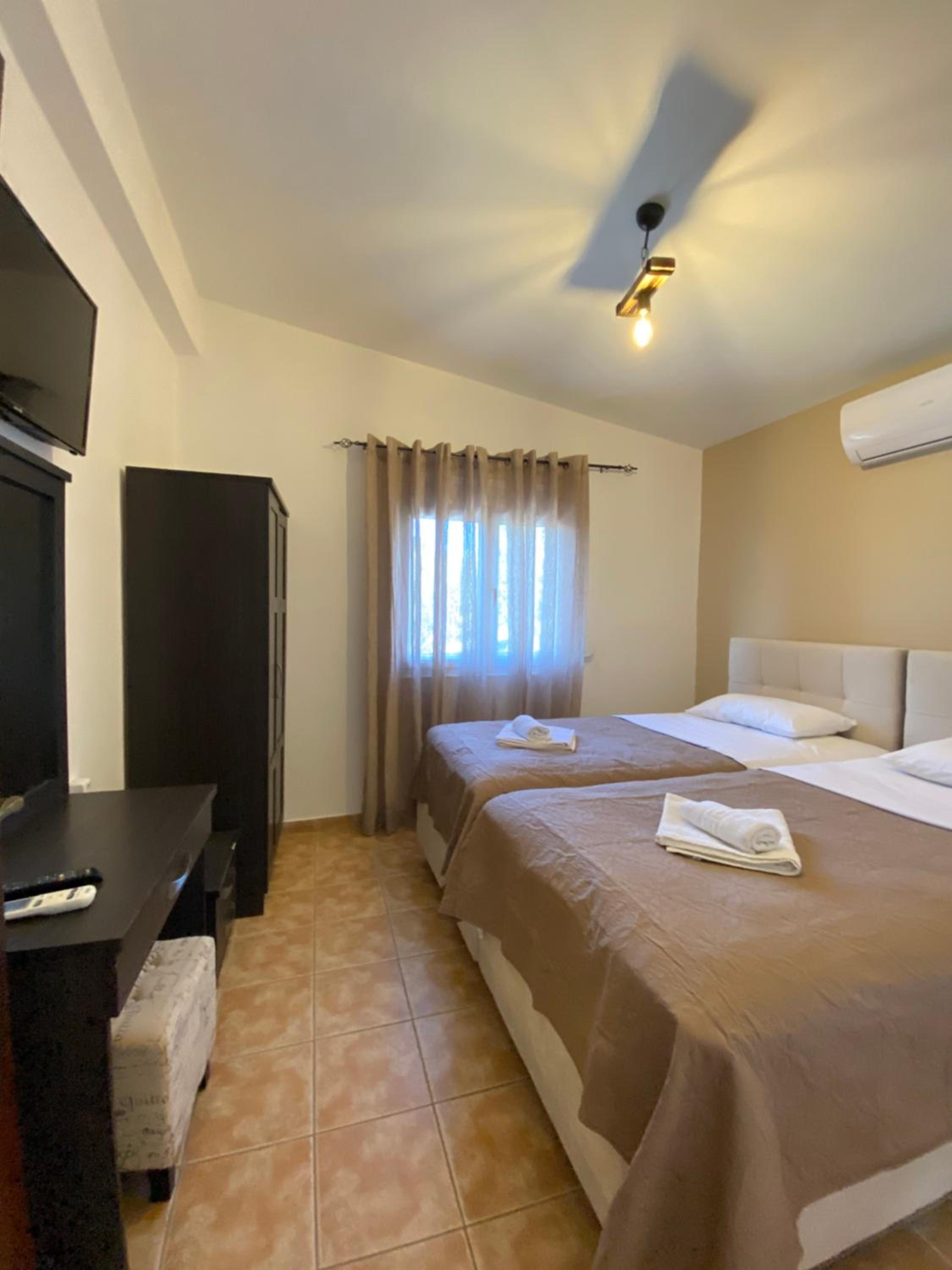 VILLA LIA-SKIATHOS-PRIVATE POOL-