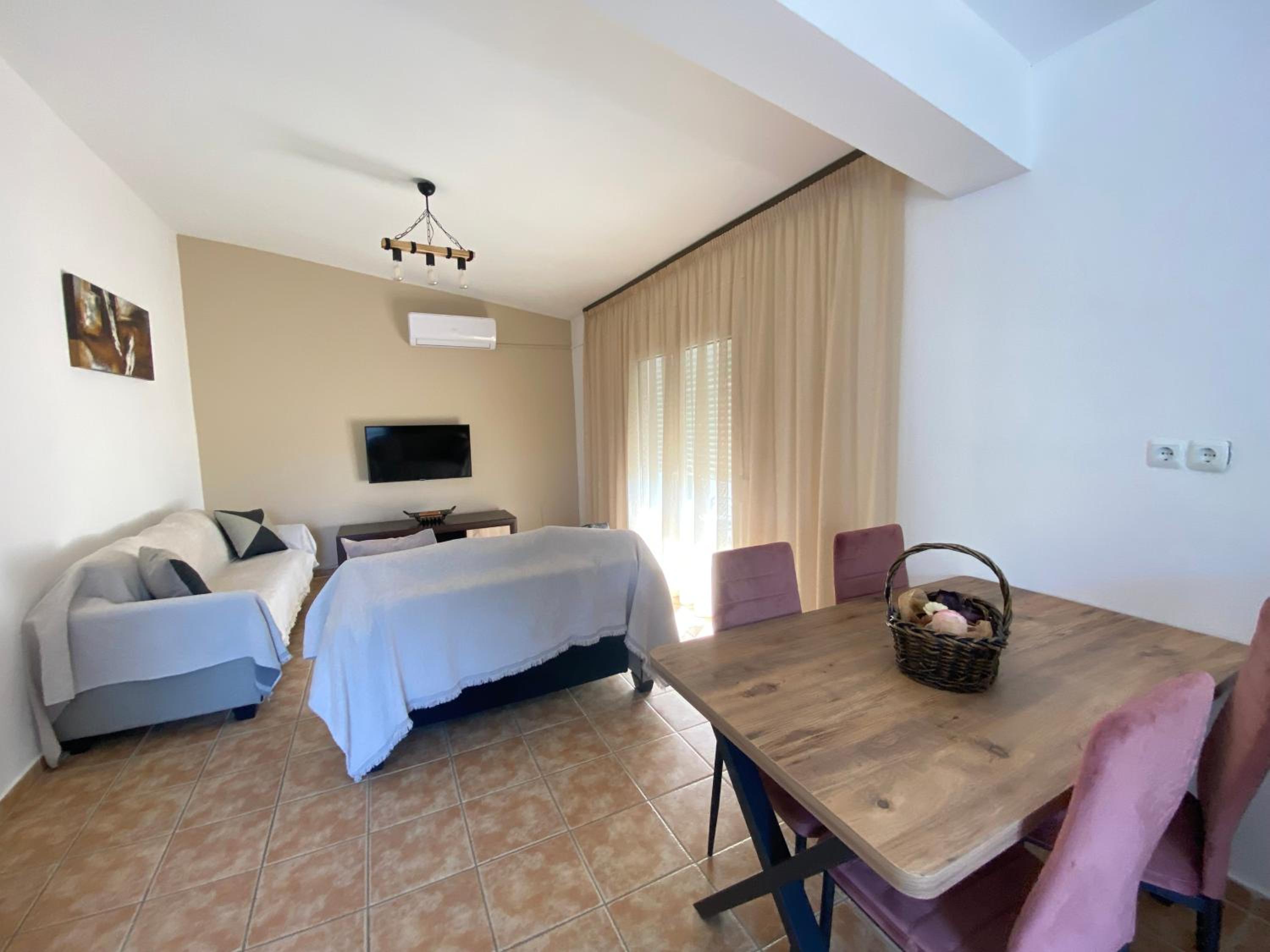 VILLA LIA-SKIATHOS-PRIVATE POOL-