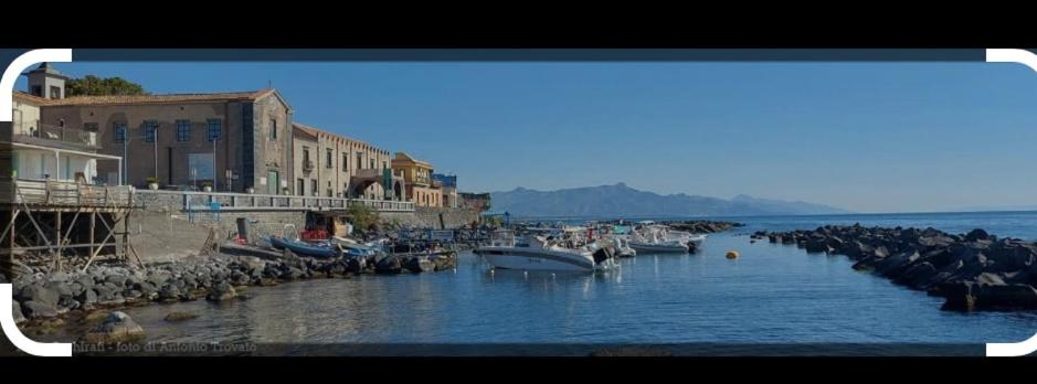 Affacciati sul mare del borgo view 2