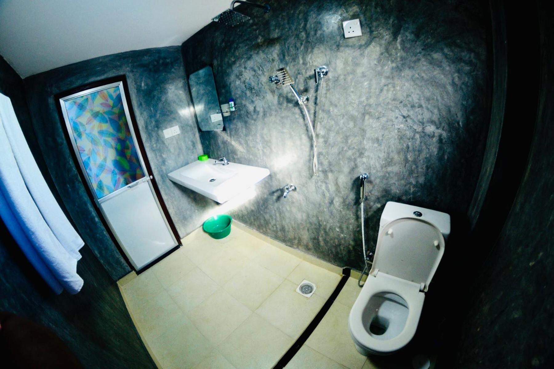 Photo 16