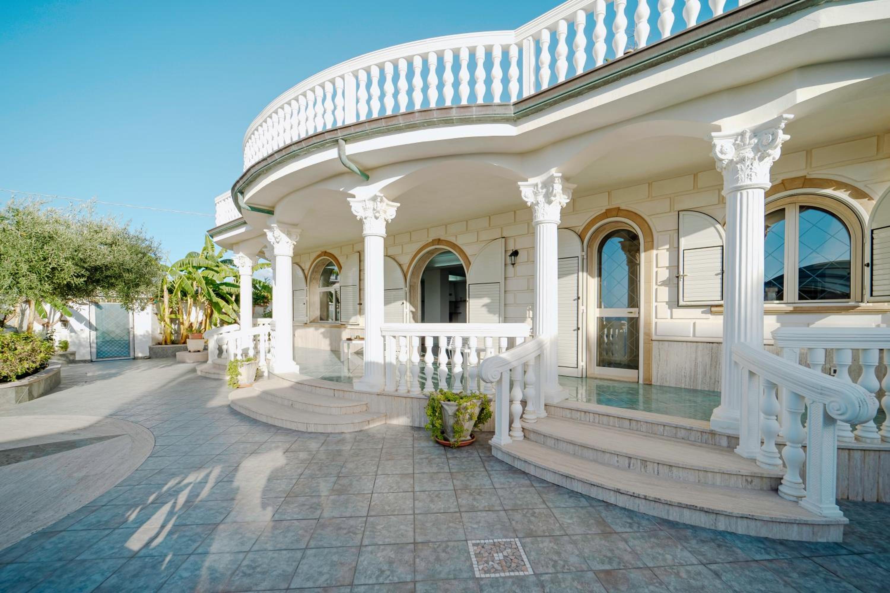 Villa fronte mare