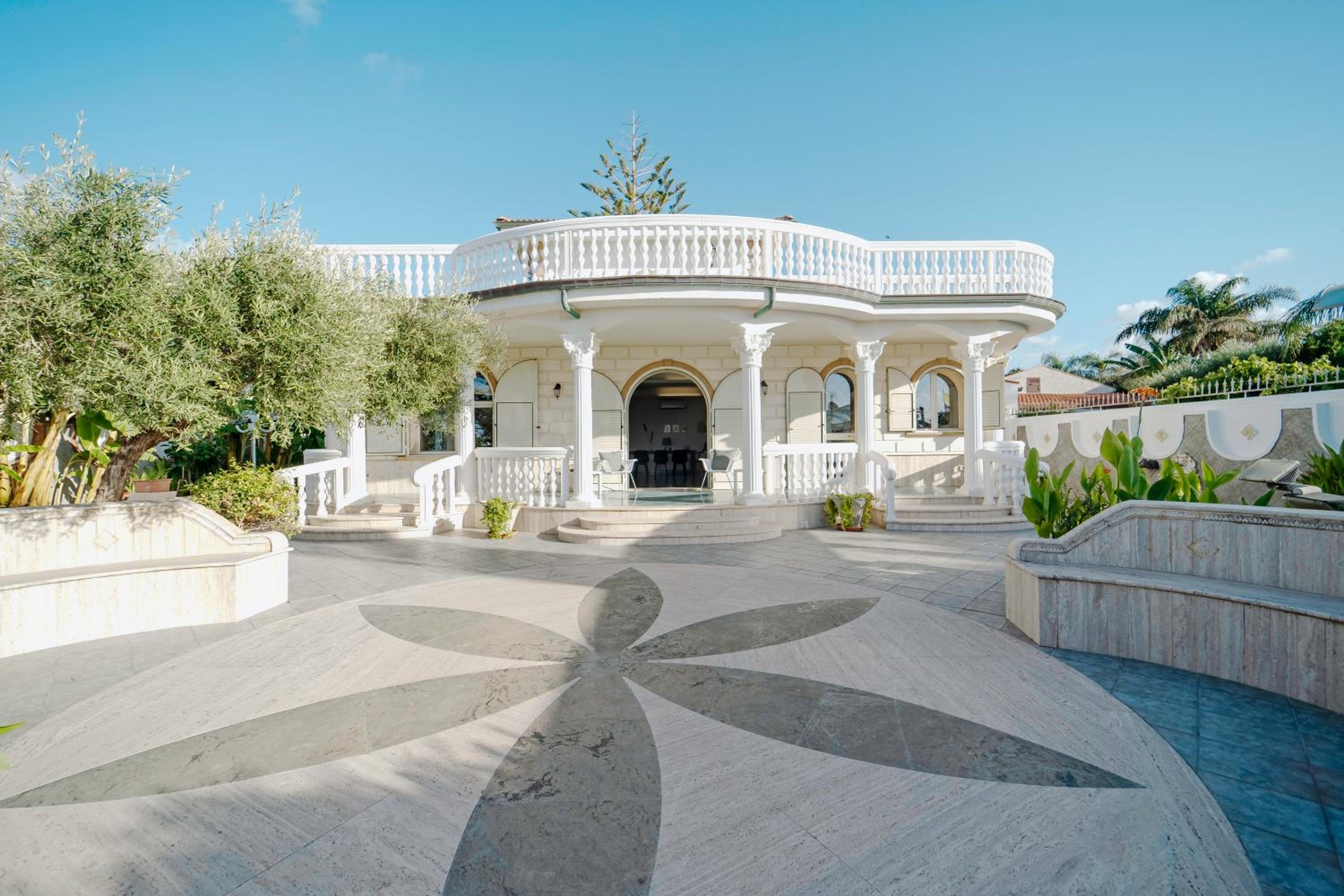 Villa fronte mare