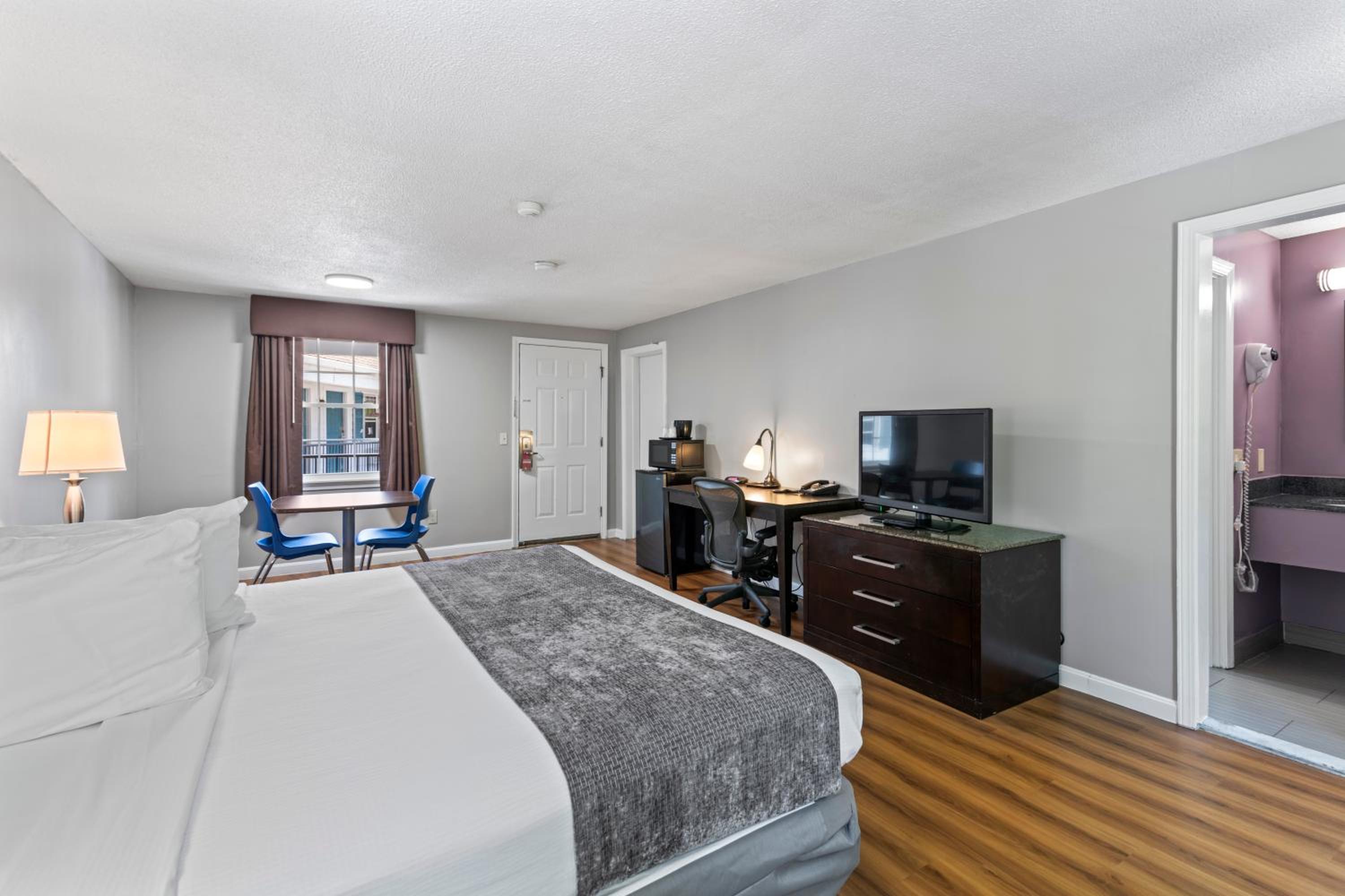 Knight's Inn Boston/Danvers - Property Image 32