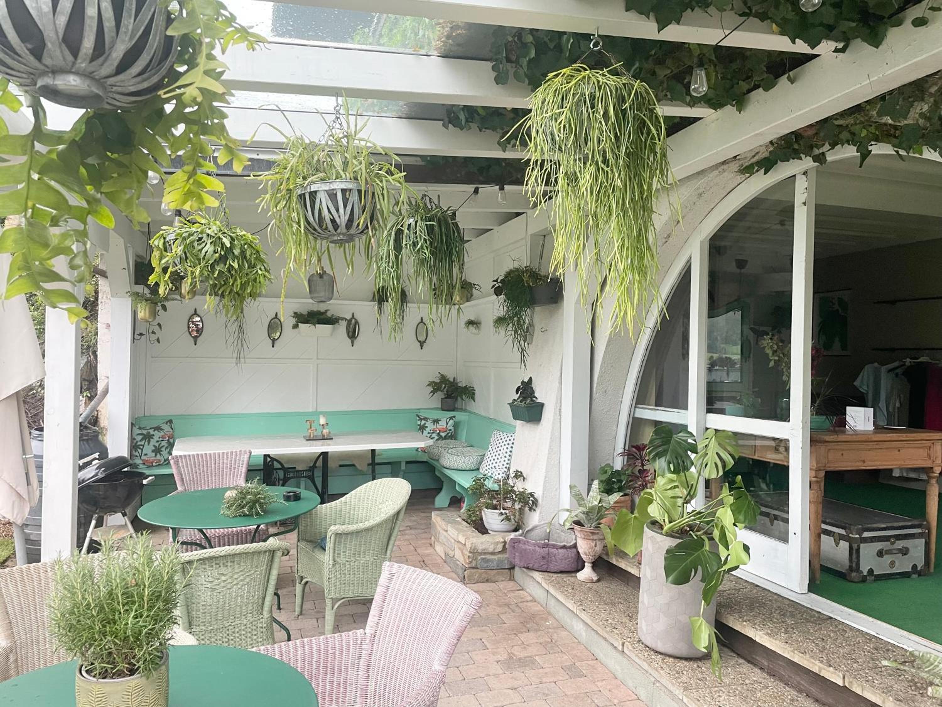 VILLA OXA - Boutique Design Hotel
