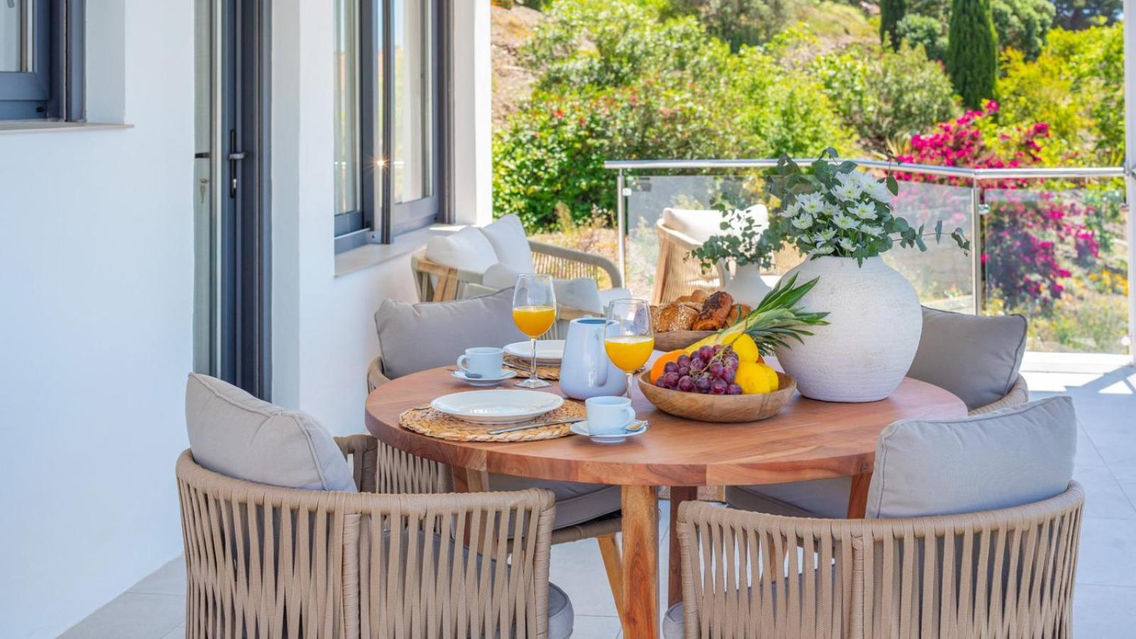 balance & terrace