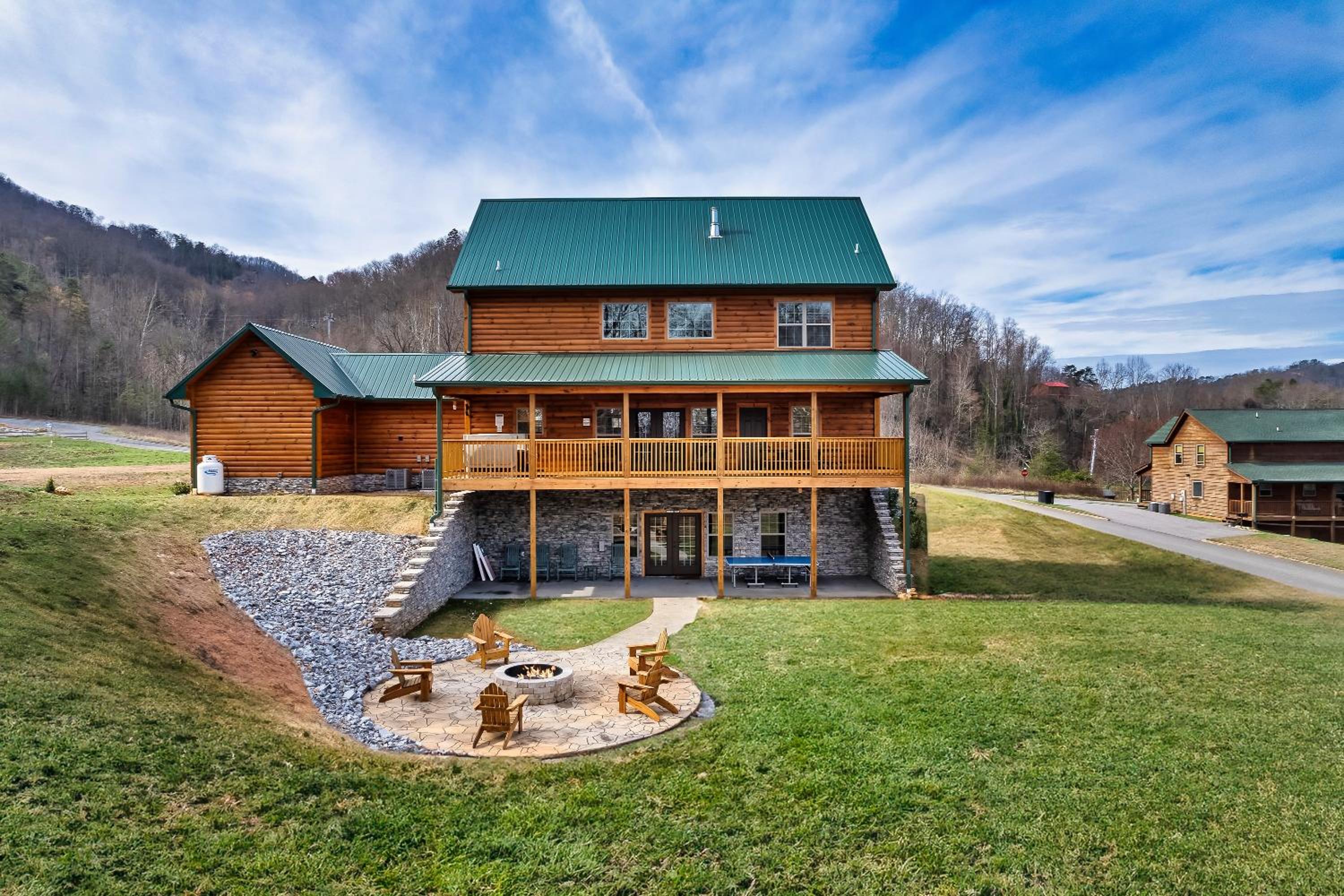 Bandit Lodge by Eden Crest
