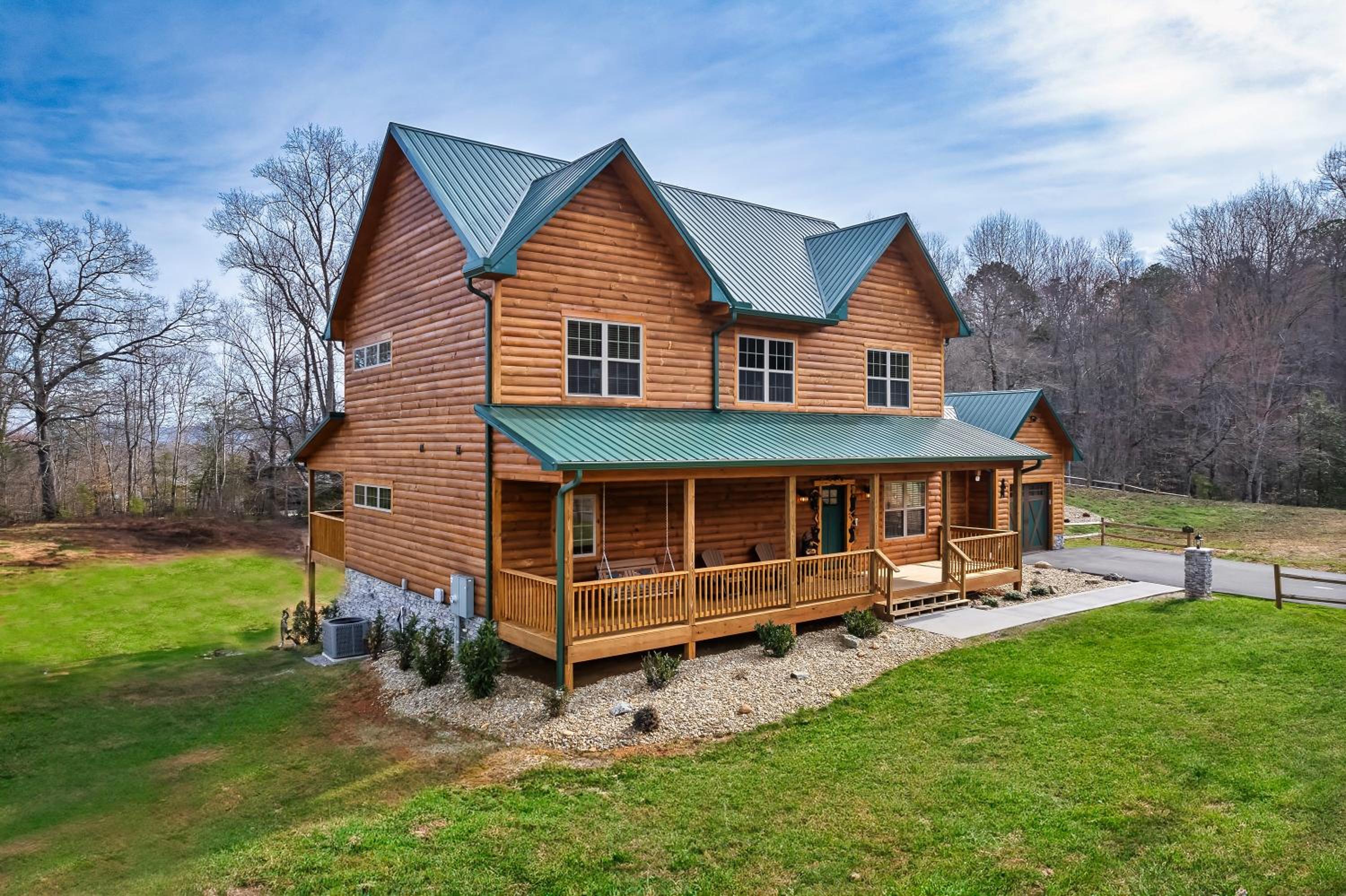 Bandit Lodge by Eden Crest