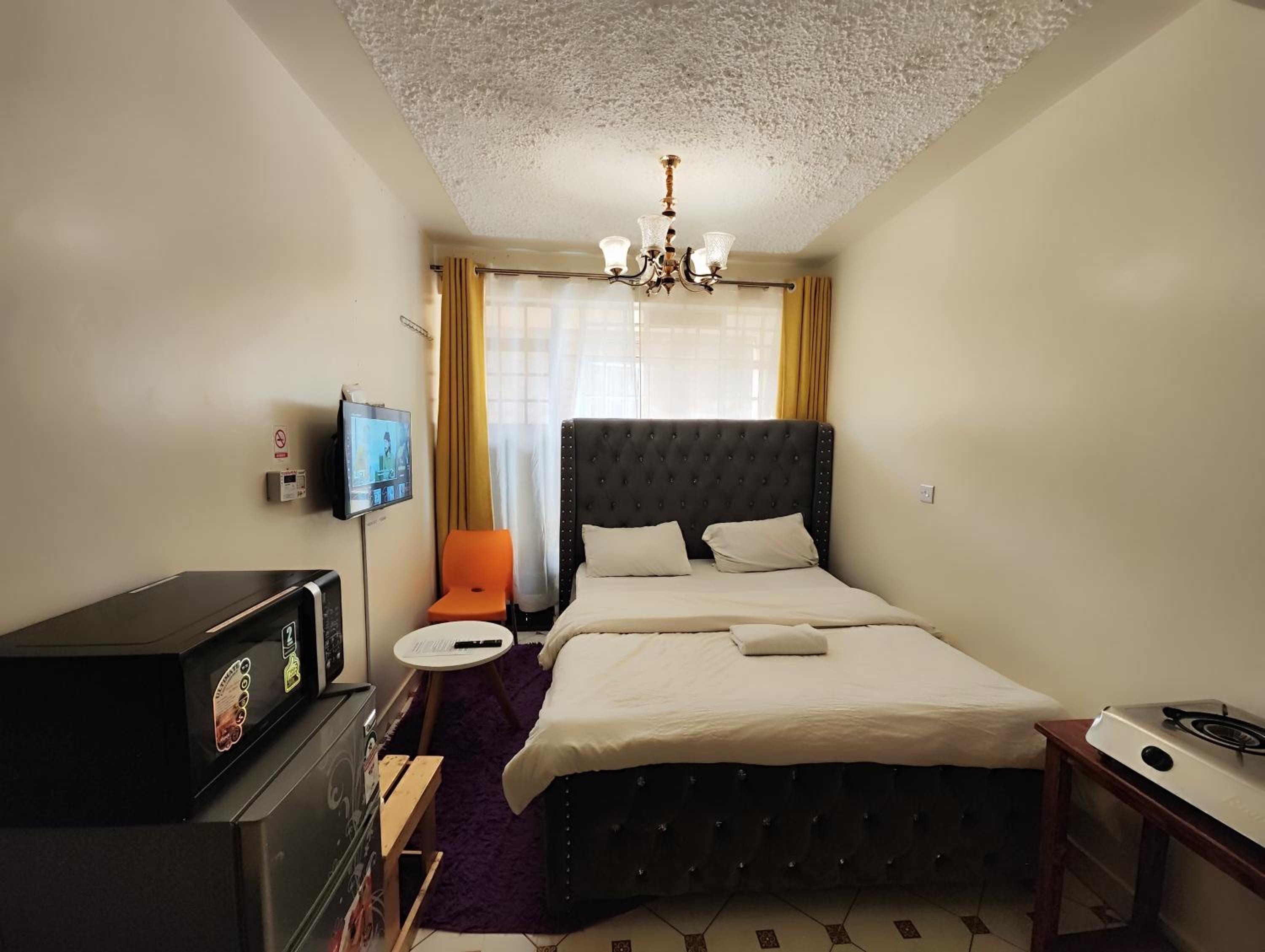 Soft Life Crib in Kinoo with Wifi & Netflix view 2