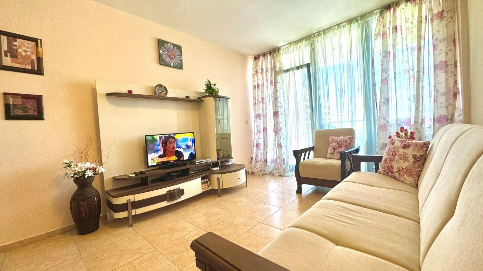 Bratanov Trakia Apartments