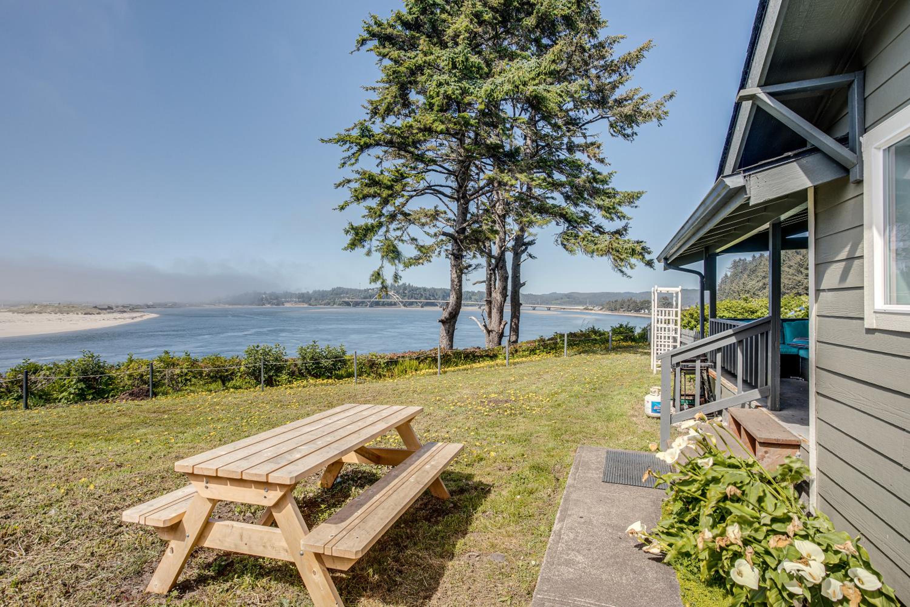Amazing Ocean & Alsea Bay Views! Dog Friendly! view 2