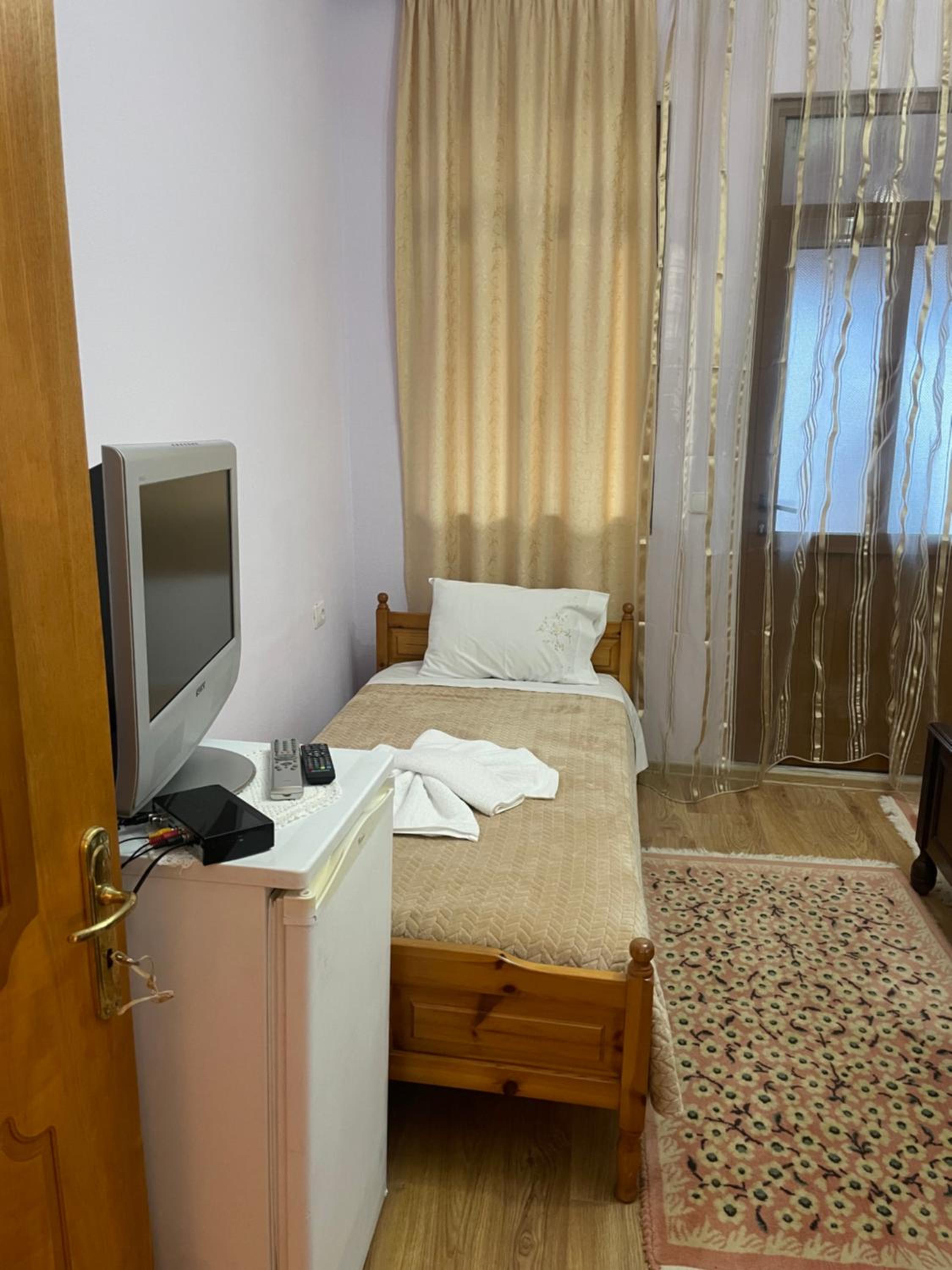 Luigi Guest House
