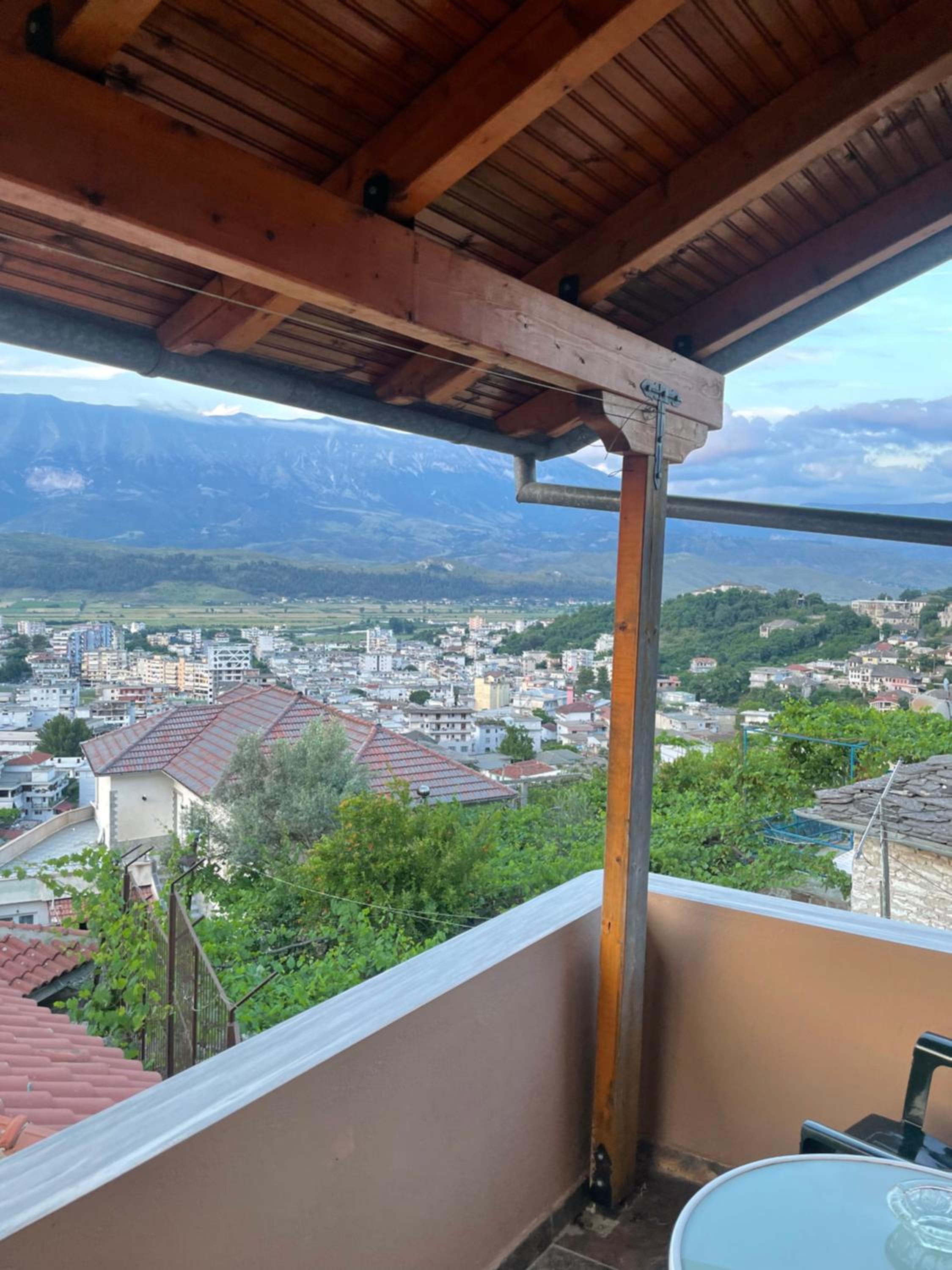 Luigi Guest House
