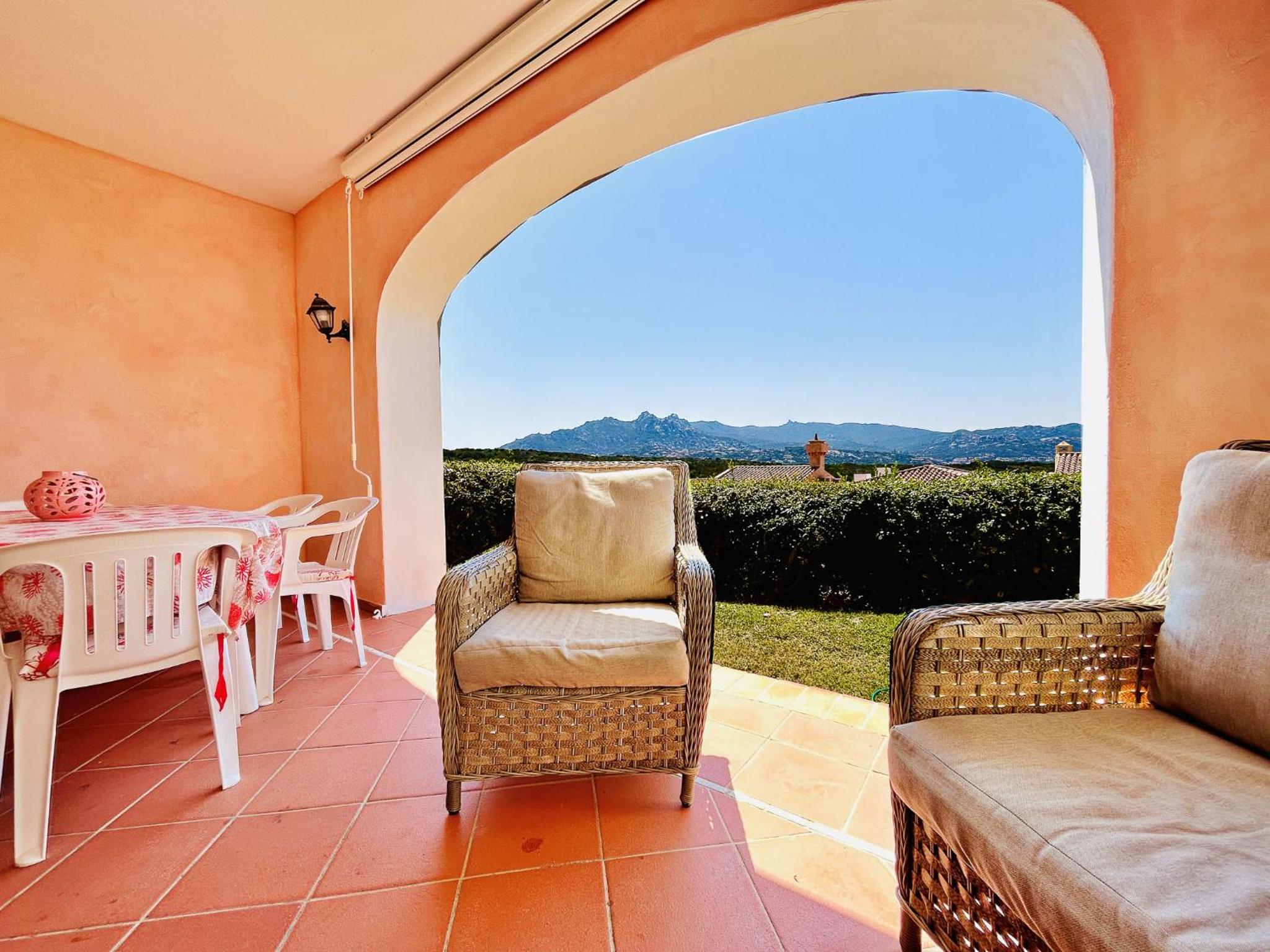 Sunset One CDL - Sea View Apartment on the First Floor with Private Beach