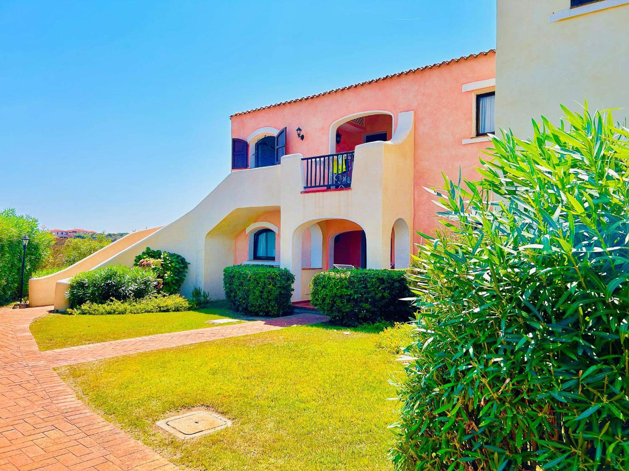 Sunset One CDL - Sea View Apartment on the First Floor with Private Beach