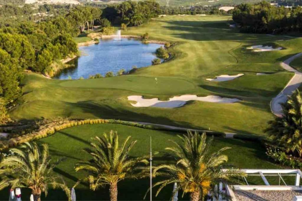 Las Colinas golf resort apartman