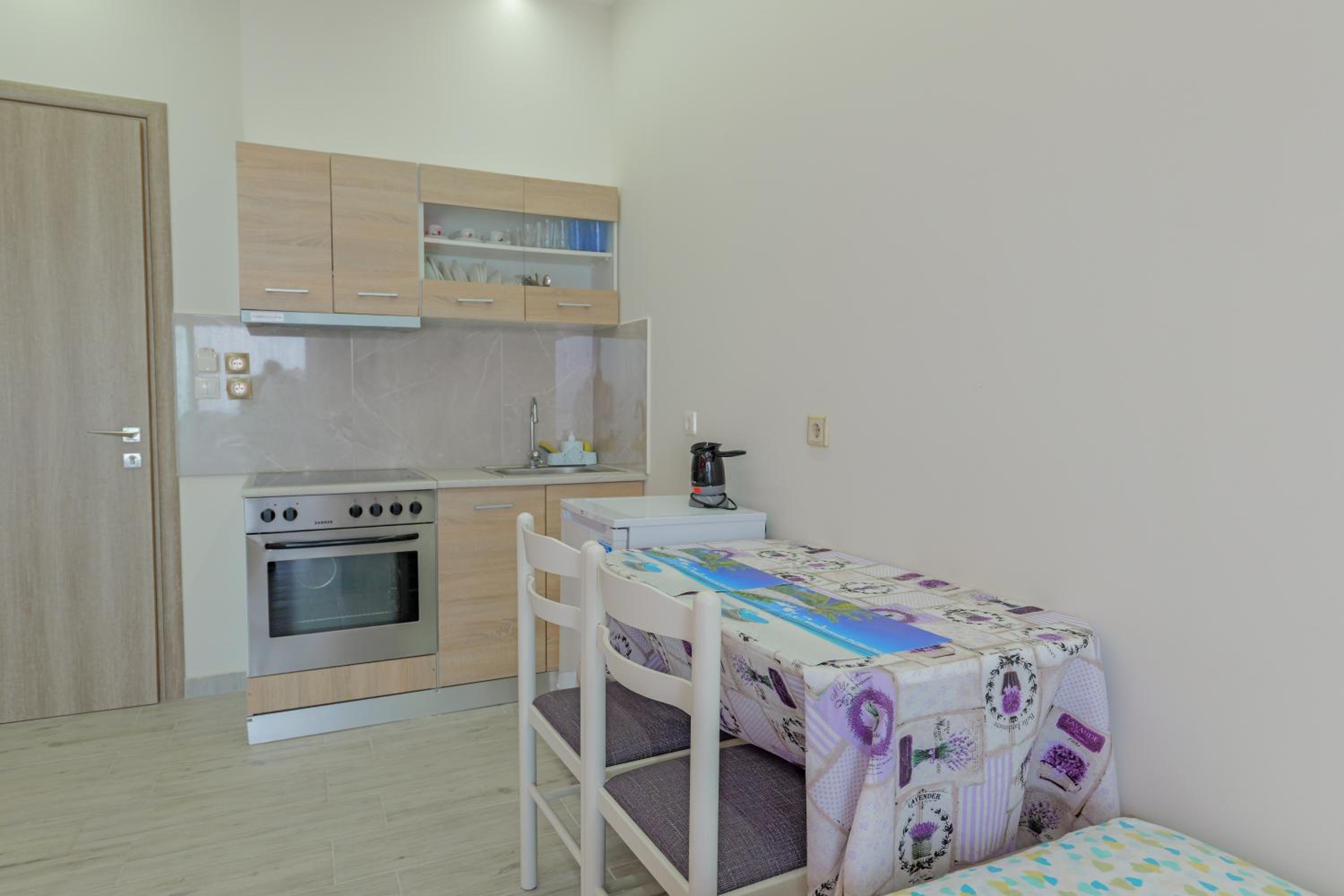 Vila SHAKAJ