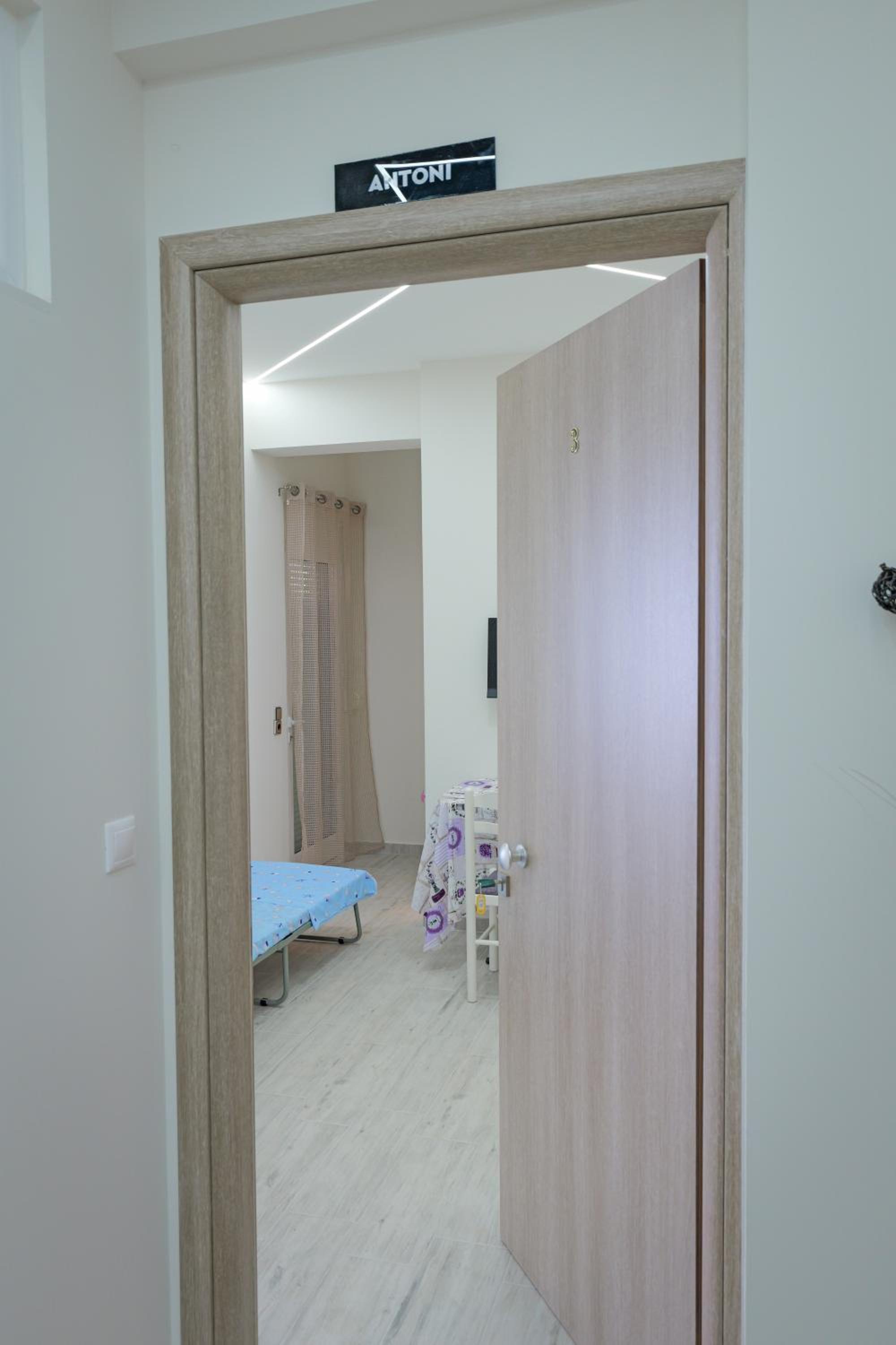 Vila SHAKAJ