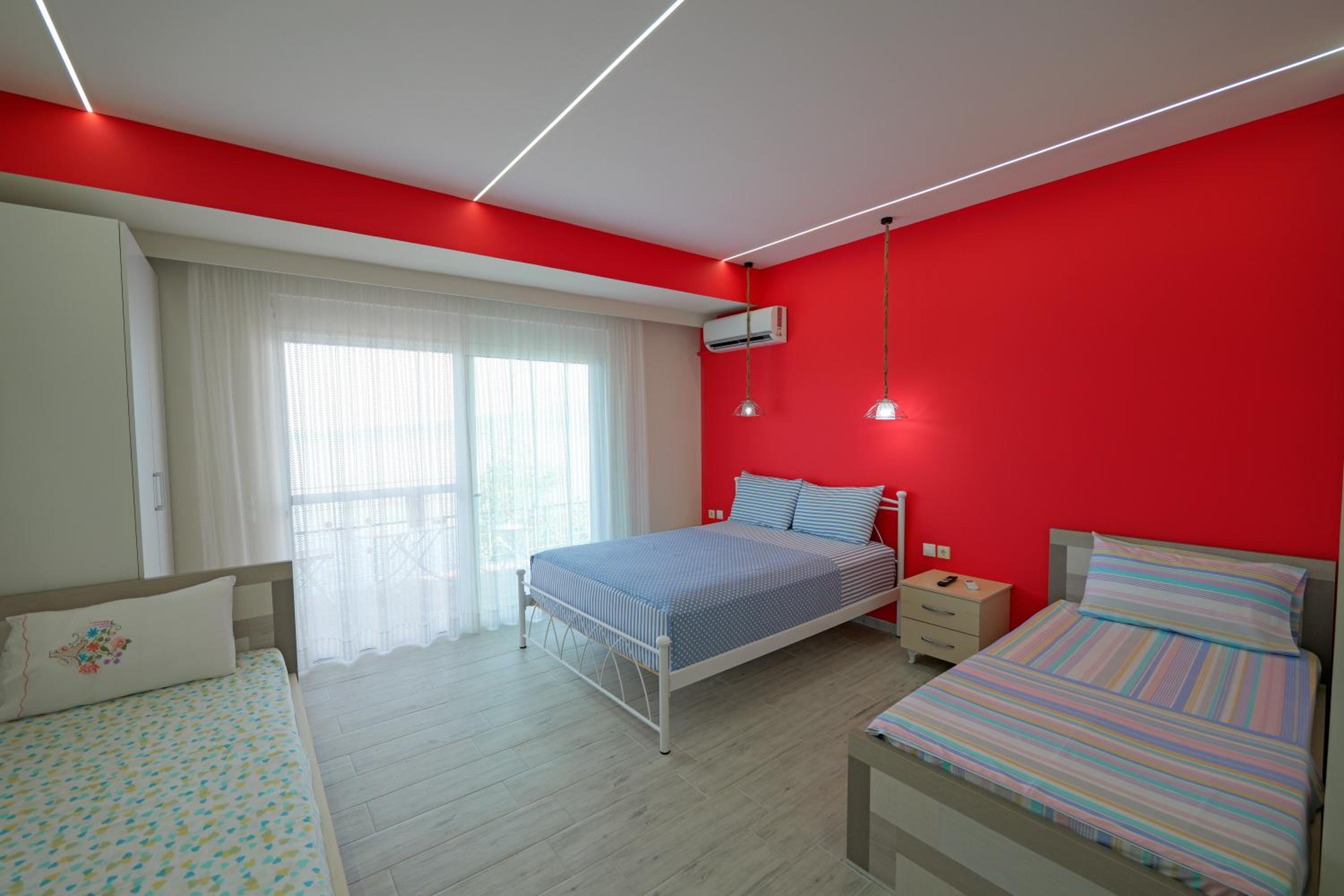 Vila SHAKAJ