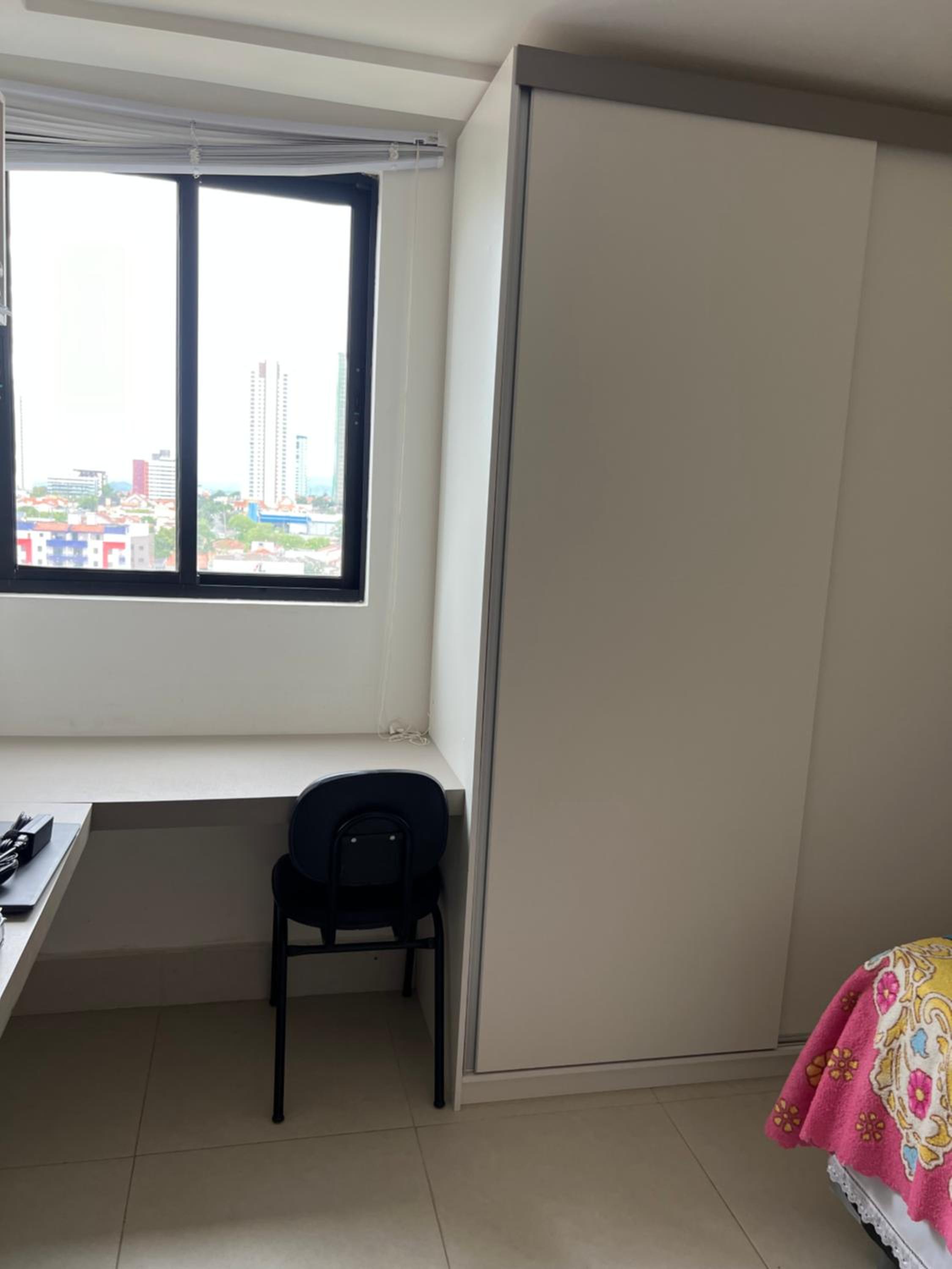Quartos para alugar em junho