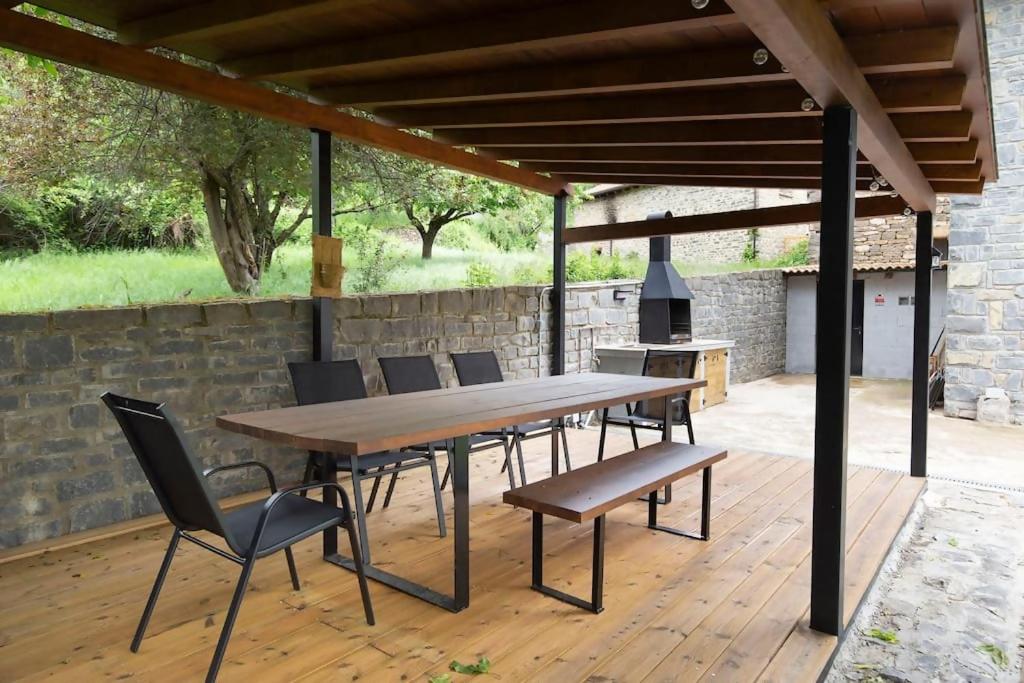 Casa campo Caniás
