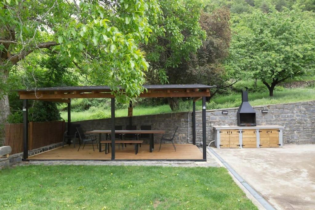 Casa campo Caniás