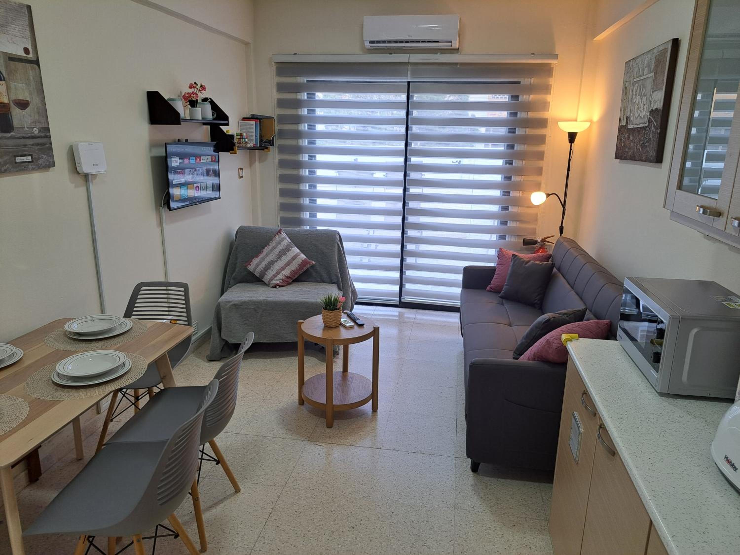 House Near The Beach (Militsa & Aggeliki)